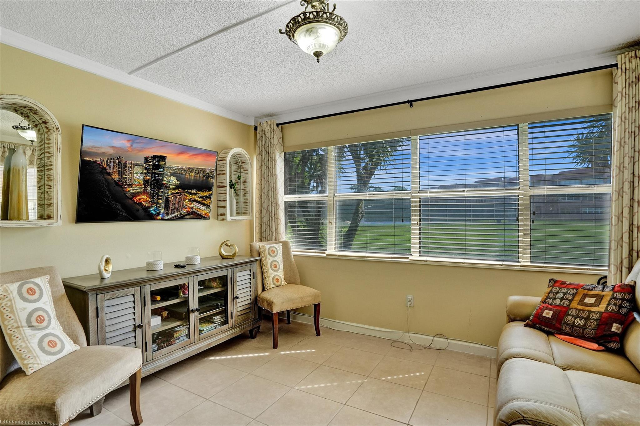Sunrise Lakes - Residential