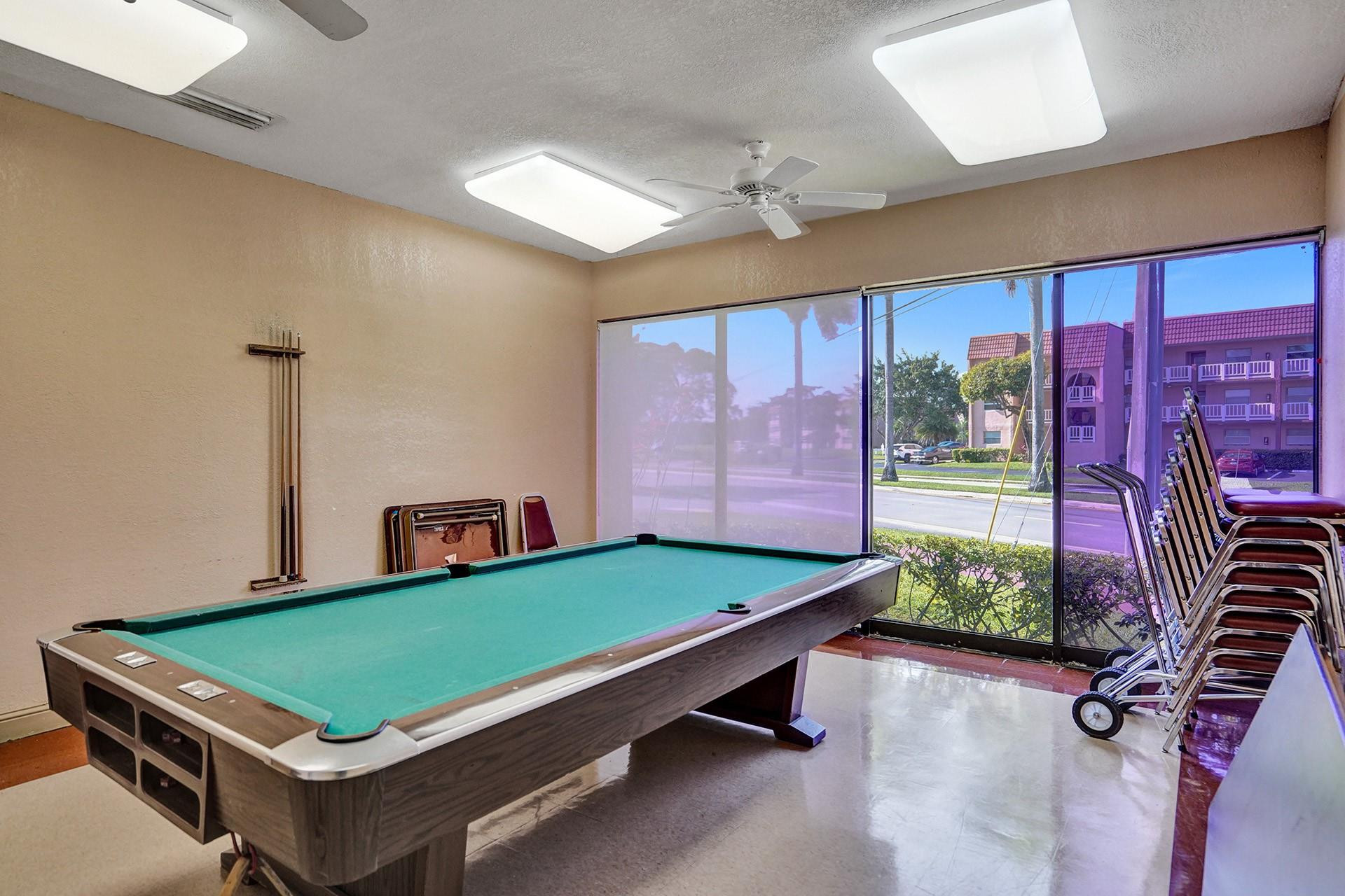 Sunrise Lakes - Residential