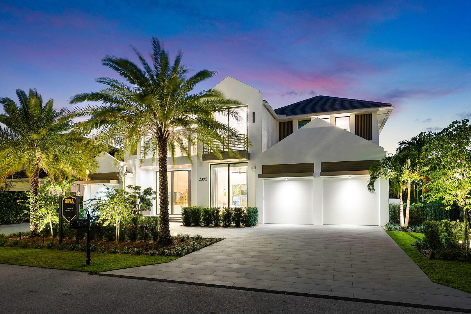 ROYAL PALM YACHT & COUNTRY CLUB - Residential