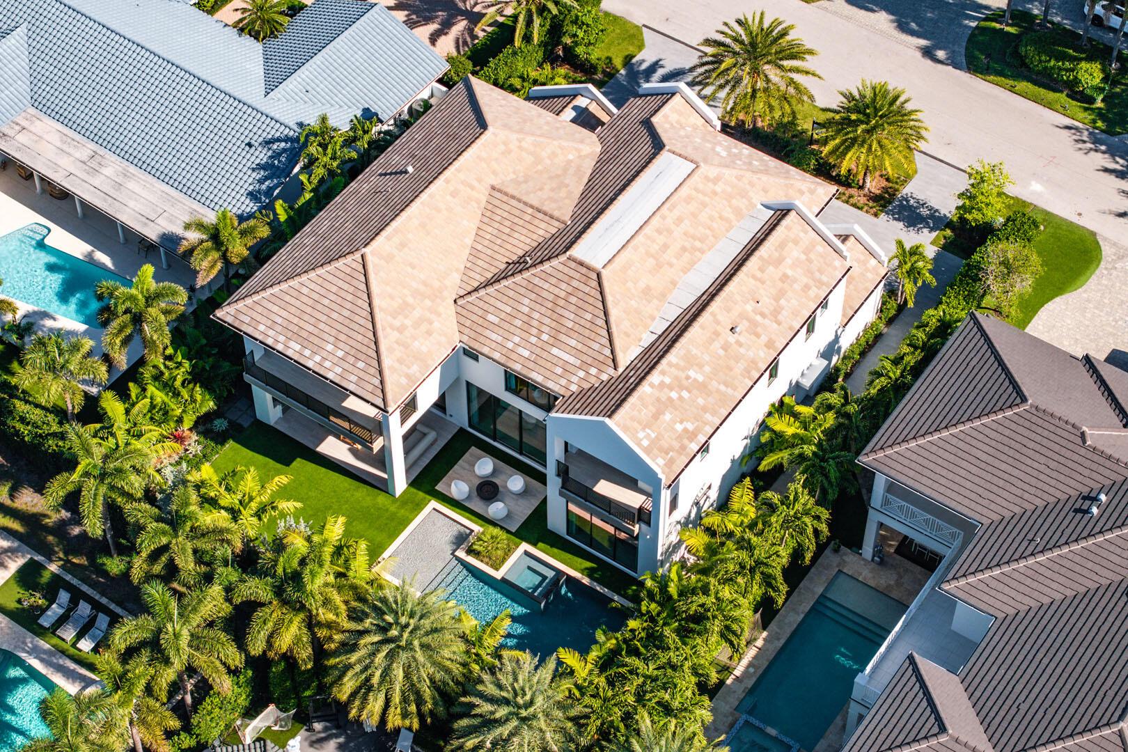 ROYAL PALM YACHT & COUNTRY CLUB - Residential