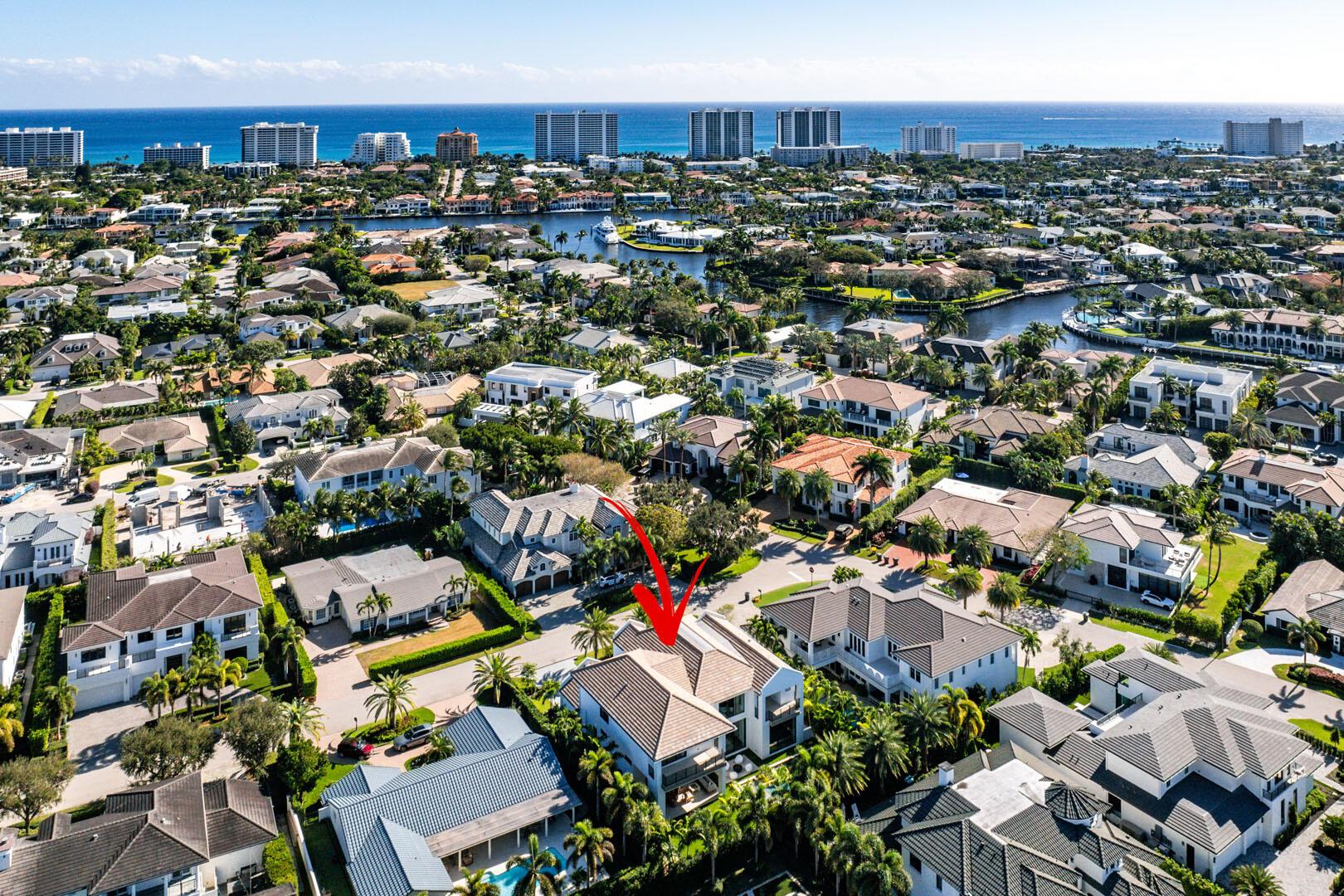 ROYAL PALM YACHT & COUNTRY CLUB - Residential