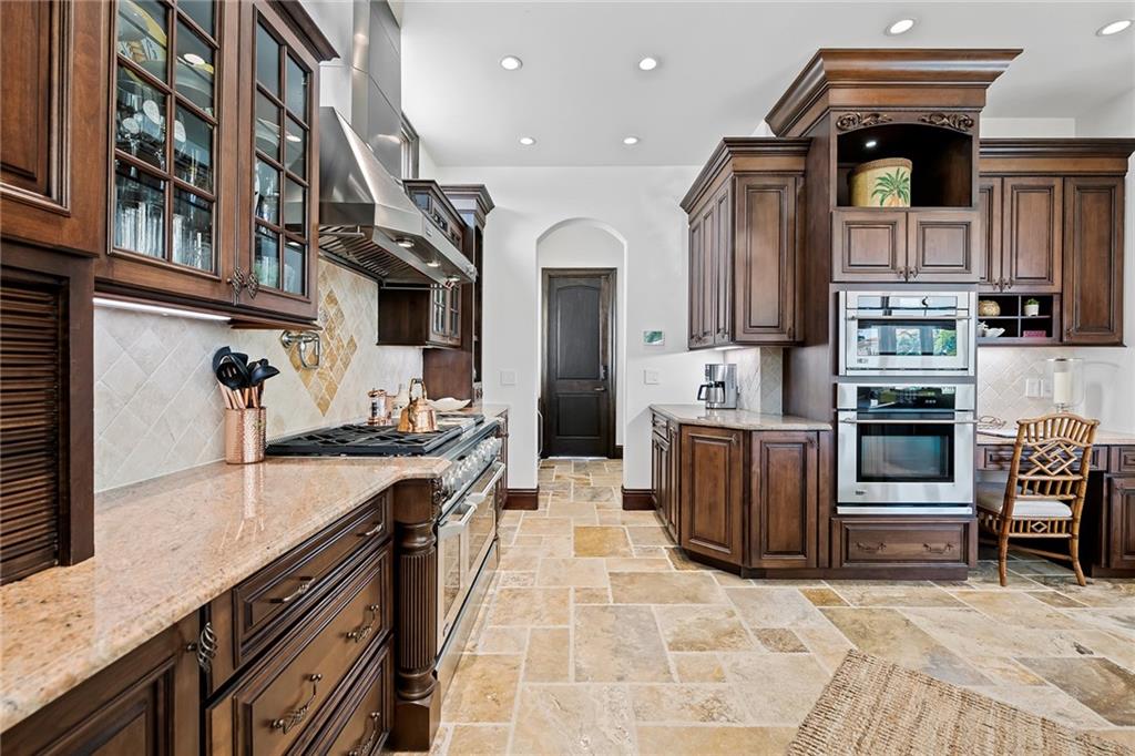 CORAL KEY VILLAS 3RD SEC - Residential