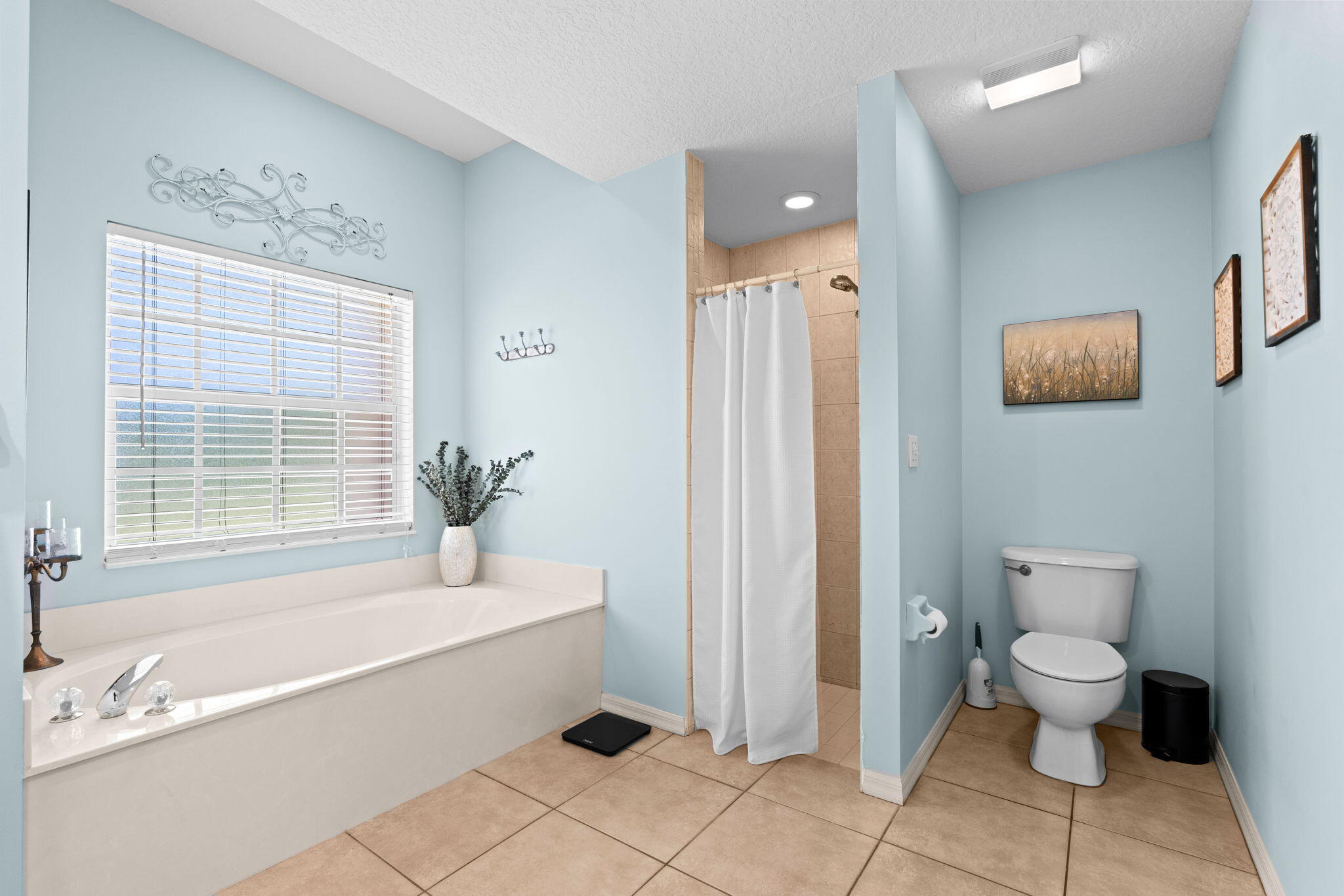 LOXAHATCHEE - Residential
