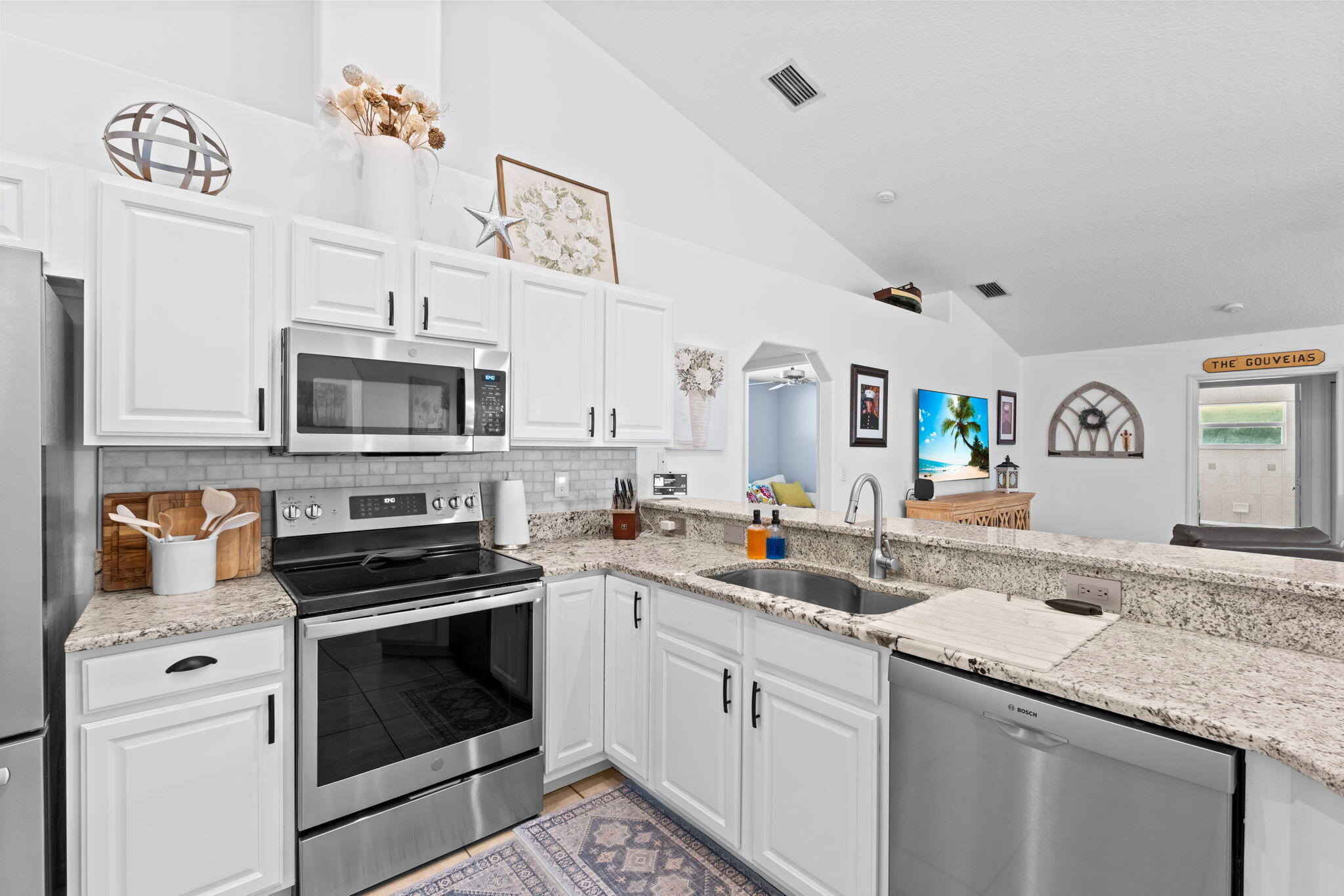 LOXAHATCHEE - Residential
