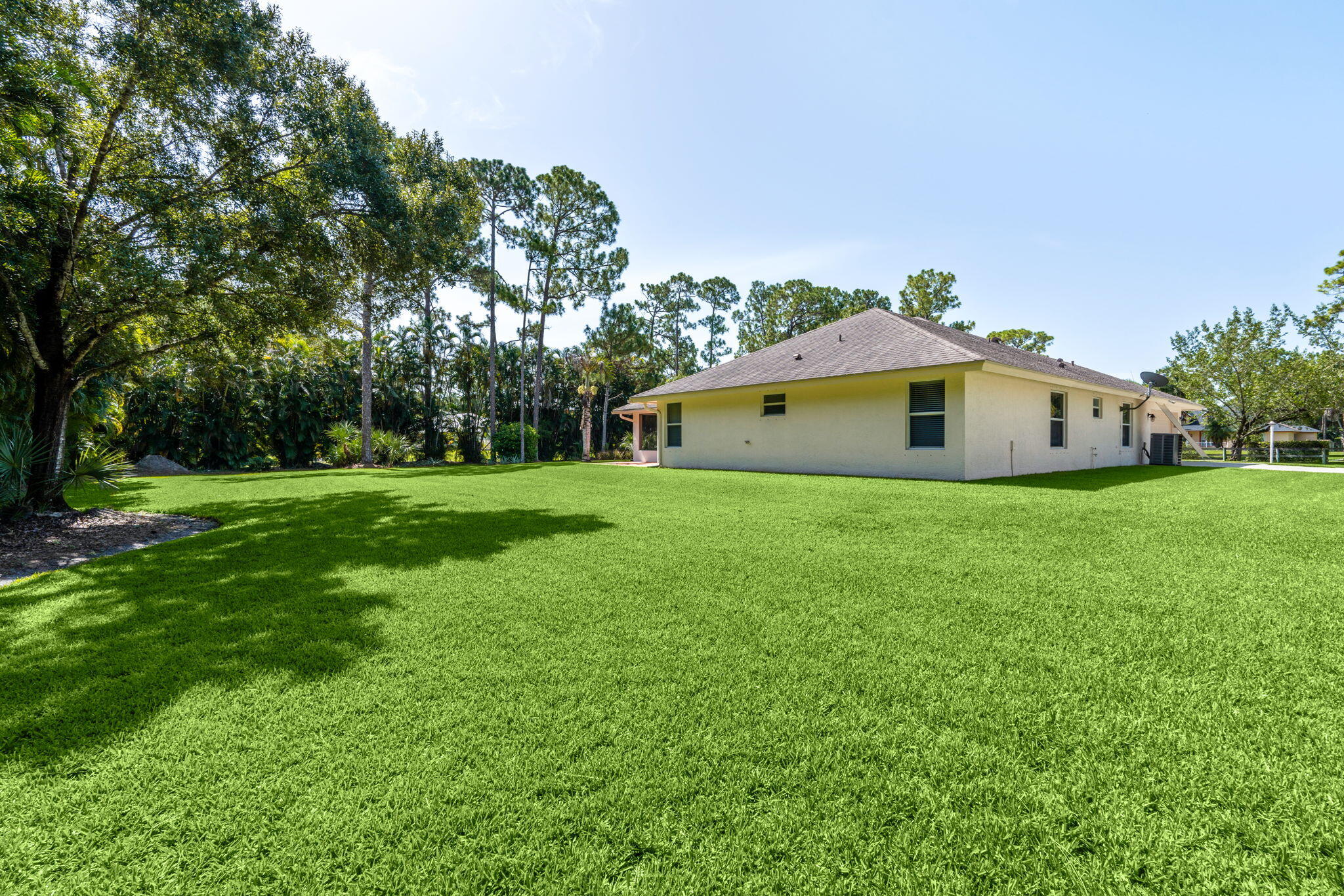LOXAHATCHEE - Residential