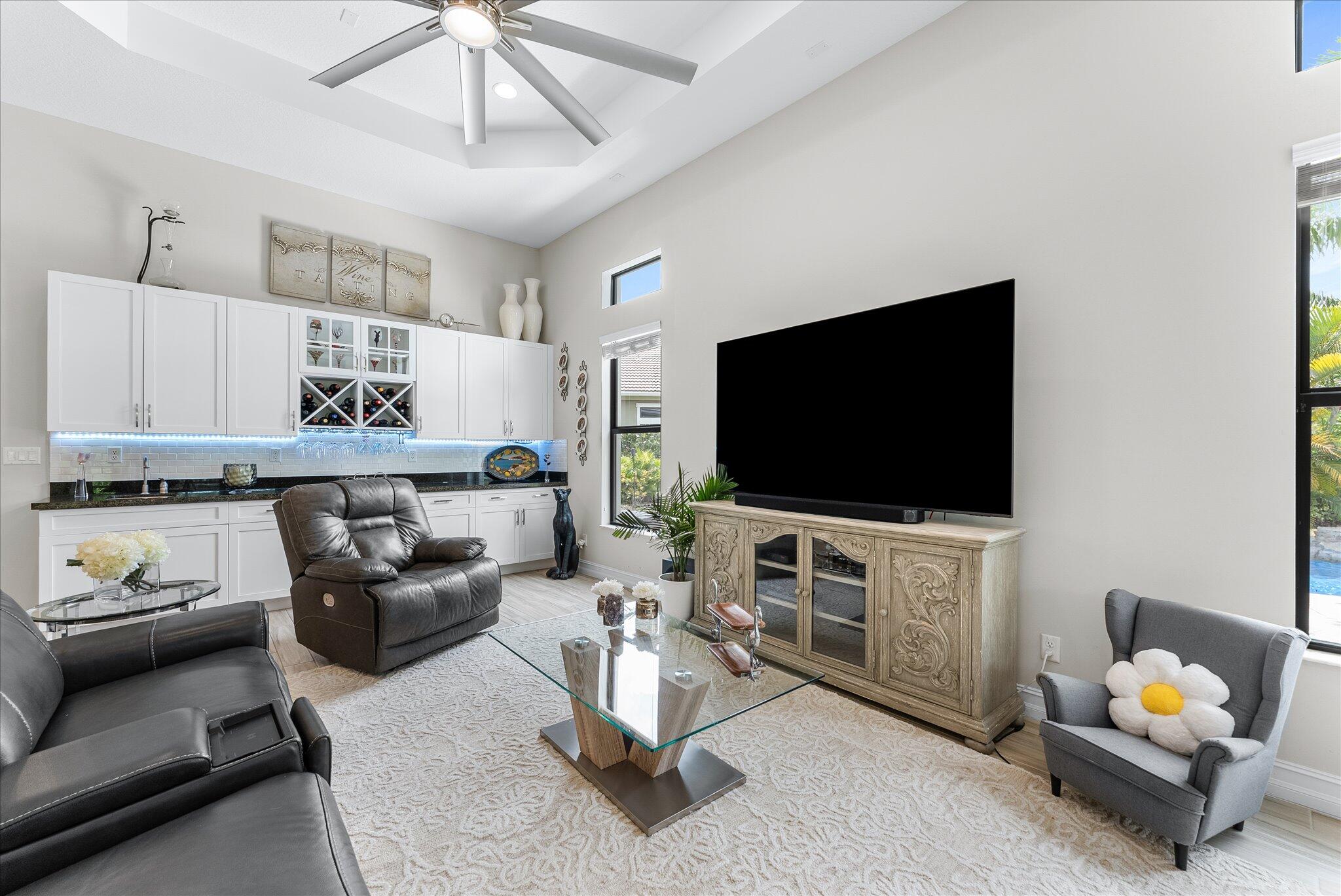 PARKLAND ROYALE - Residential