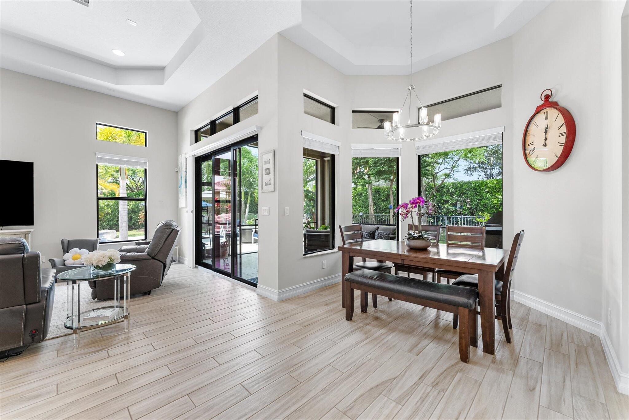 PARKLAND ROYALE - Residential