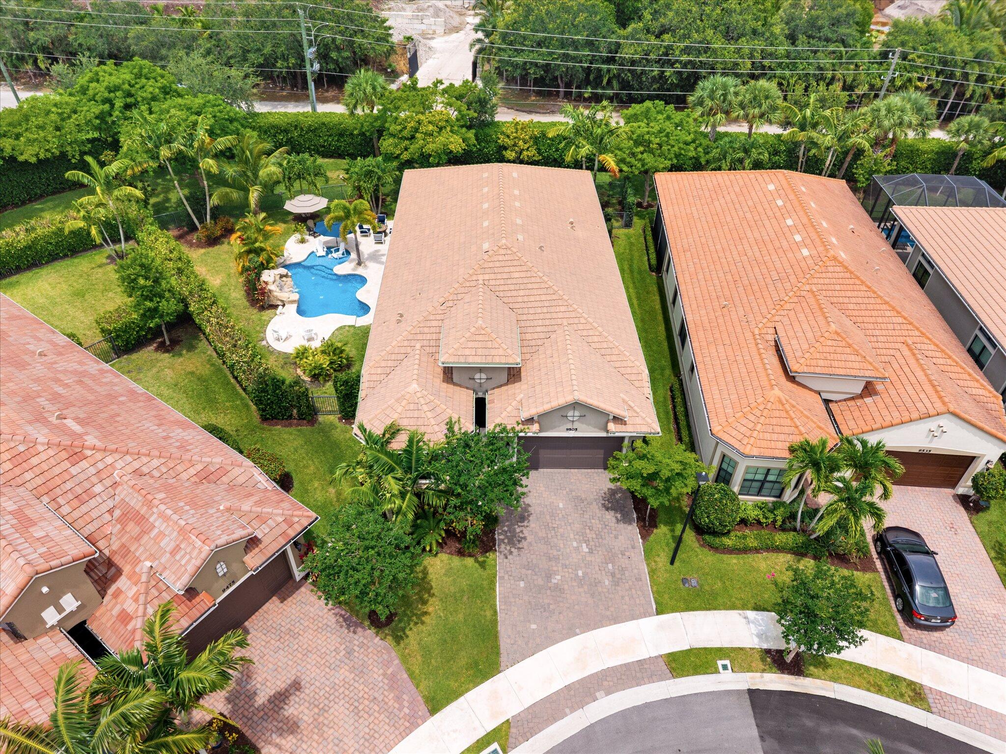 PARKLAND ROYALE - Residential