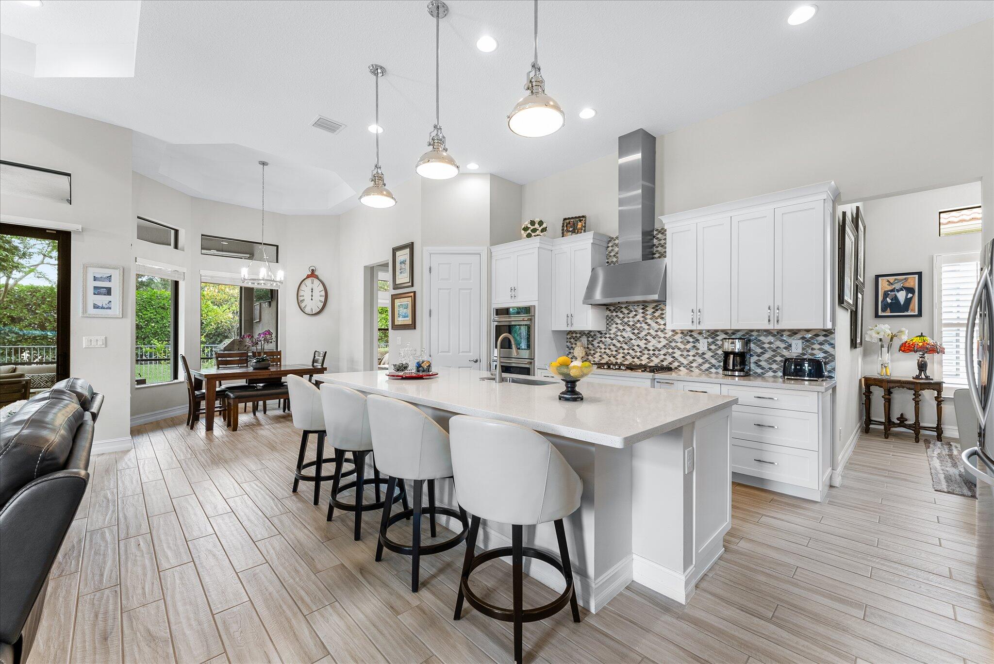 PARKLAND ROYALE - Residential