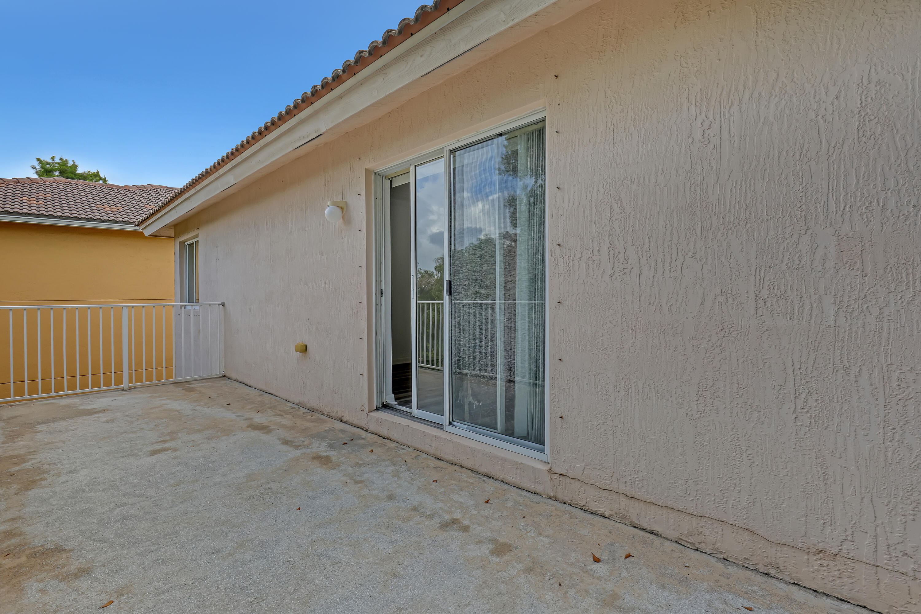BELLA TERRA PUD 1 - Residential Lease