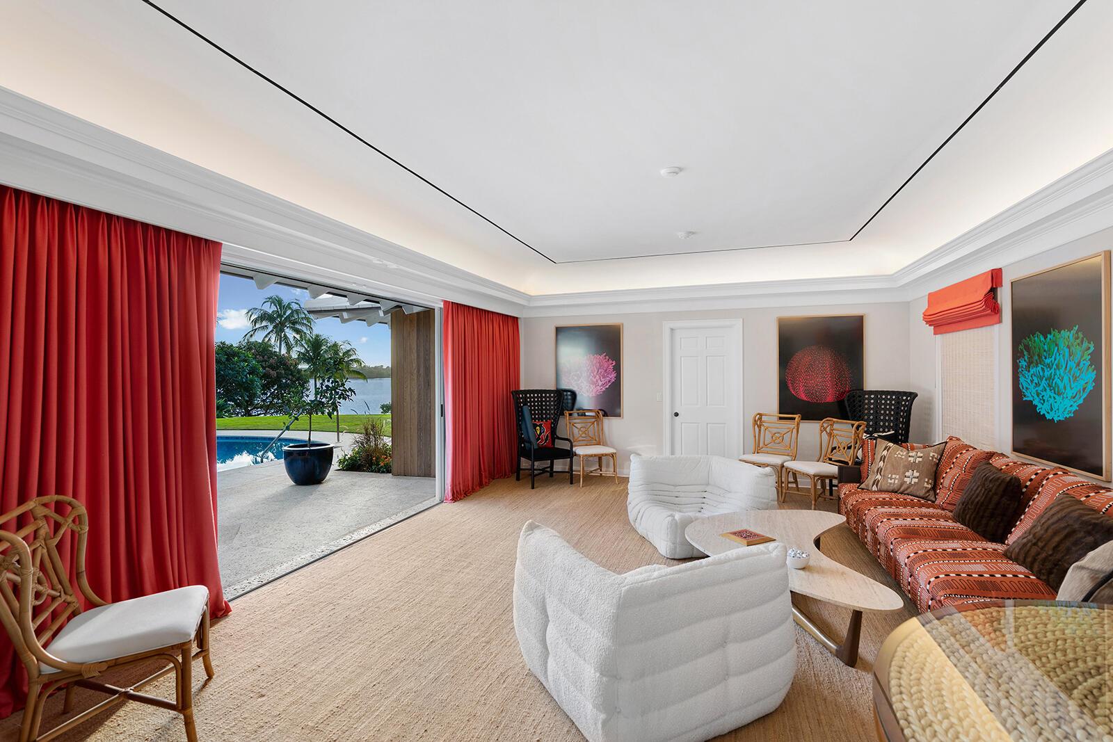 JUPITER ISLAND - Residential