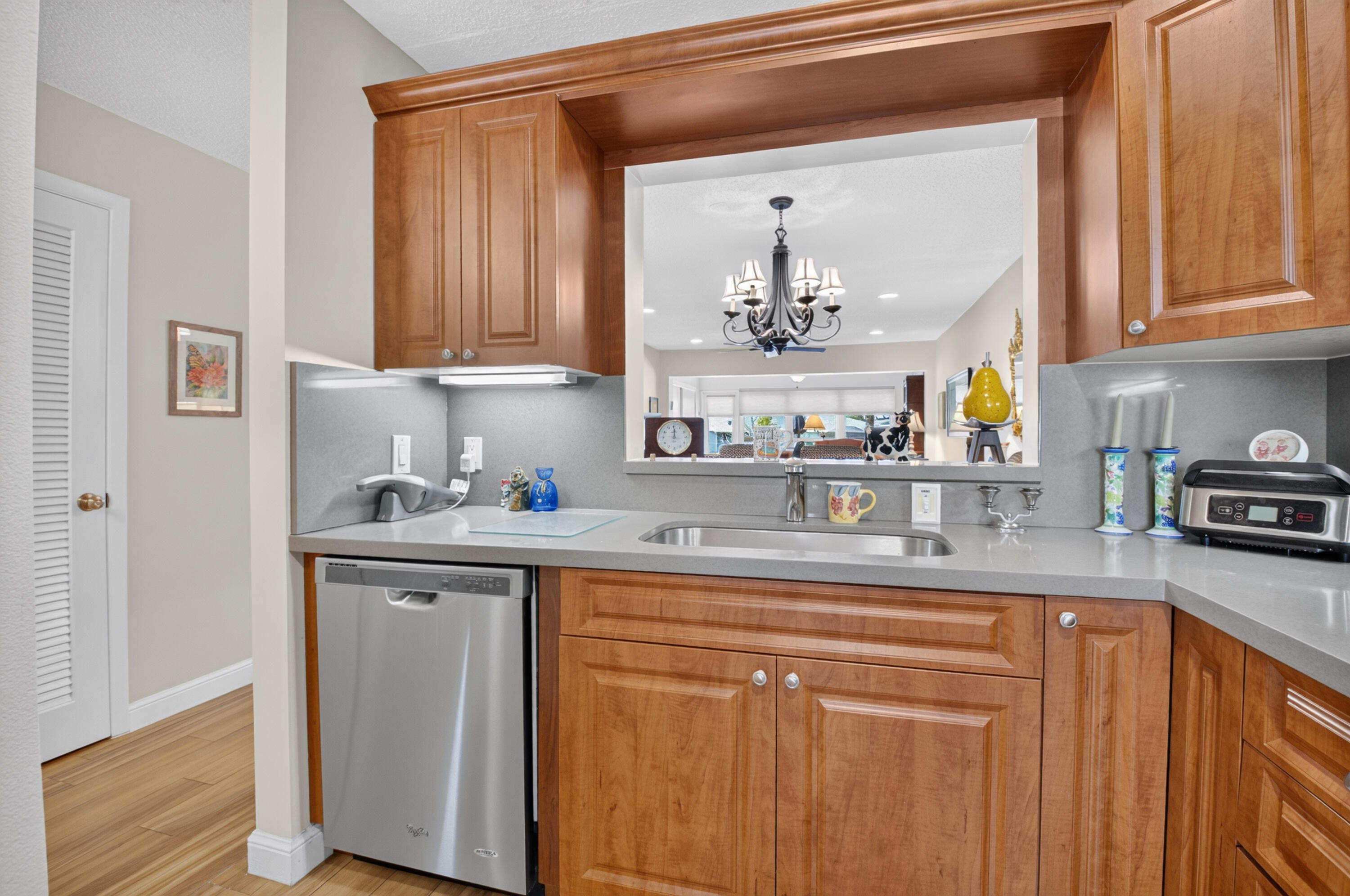 PALM GREENS AT VILLA DEL RAY CONDO I - Residential