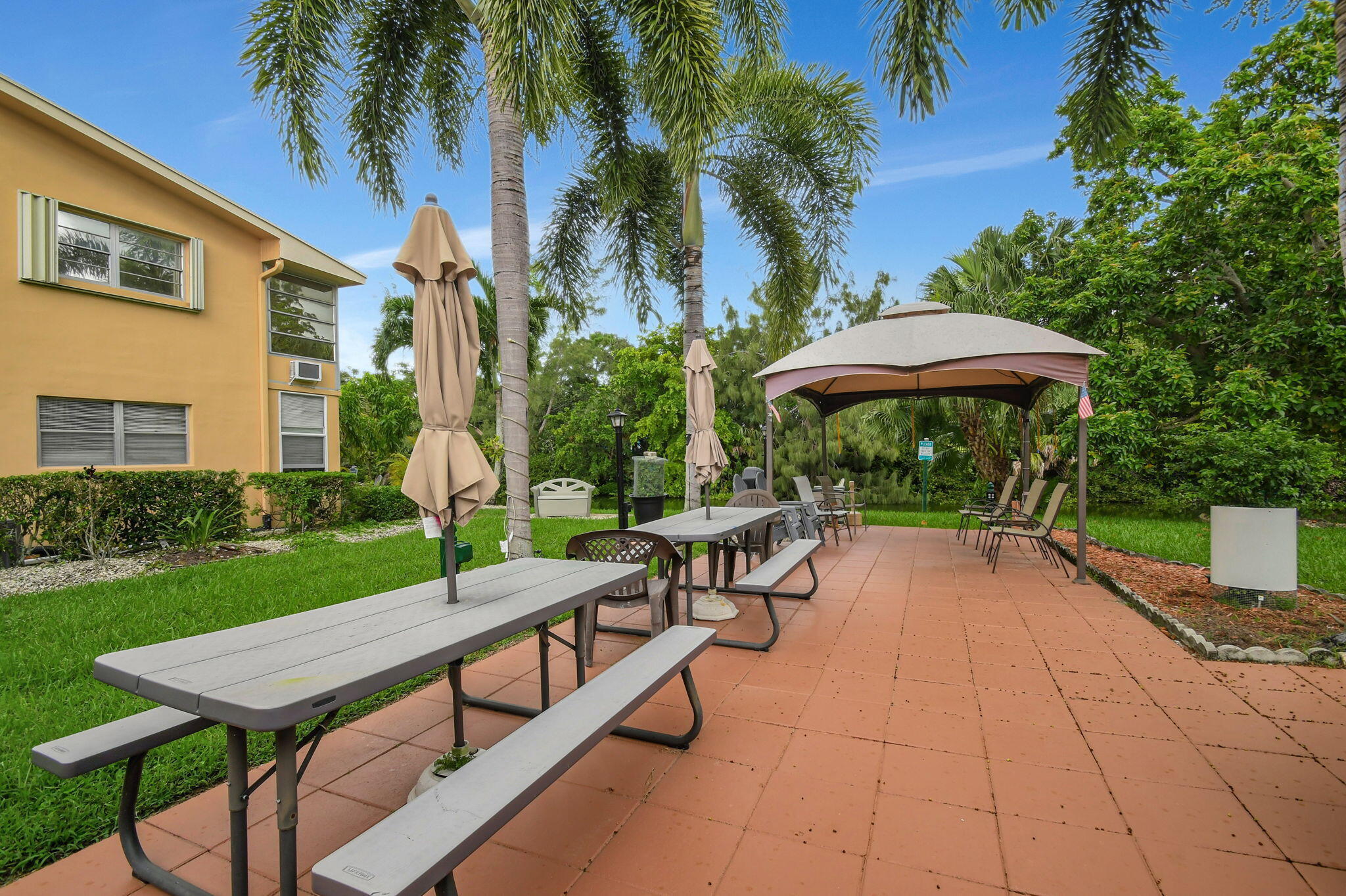 CAMDEN CONDOS - Residential