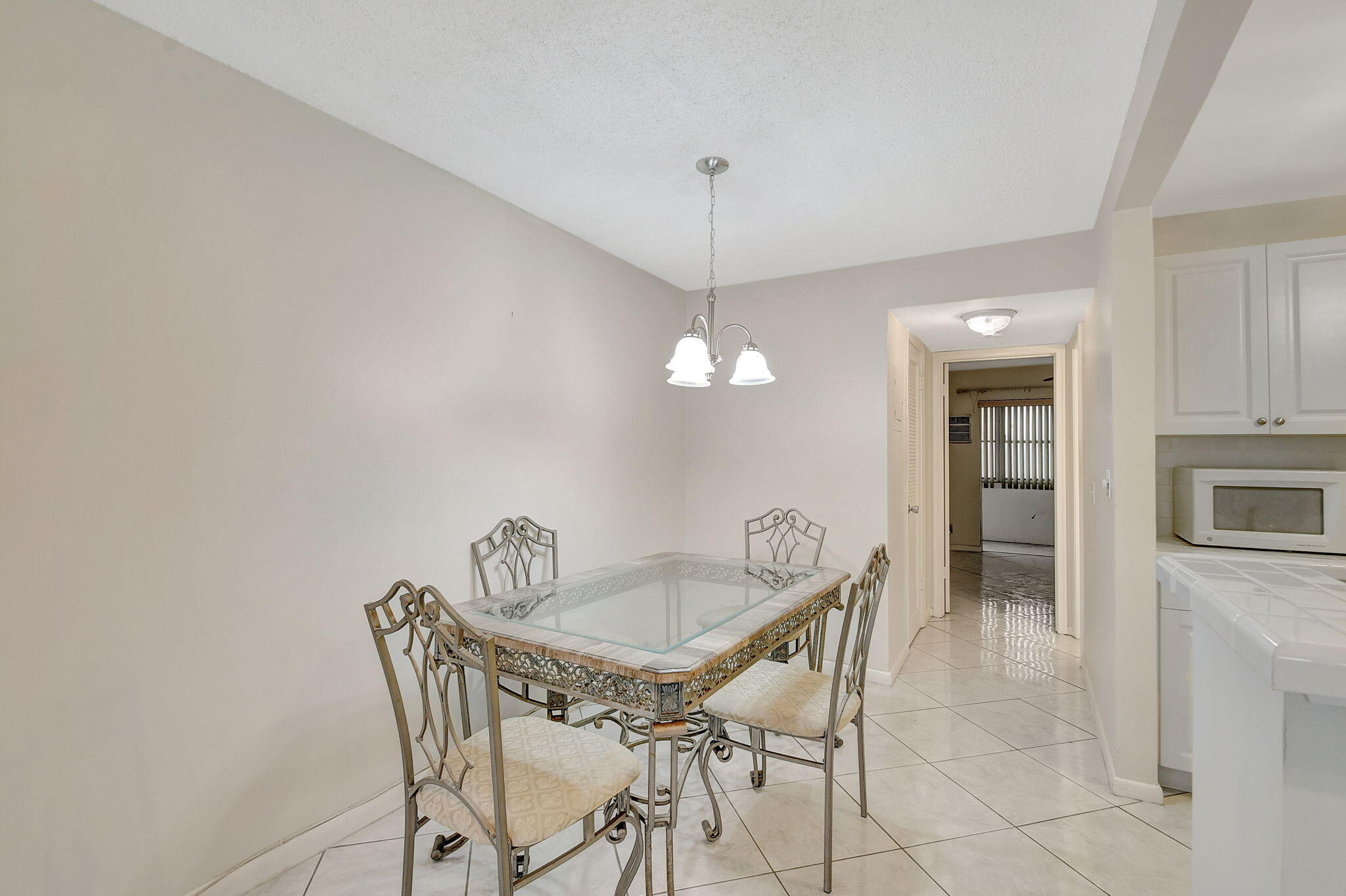 CAMDEN CONDOS - Residential