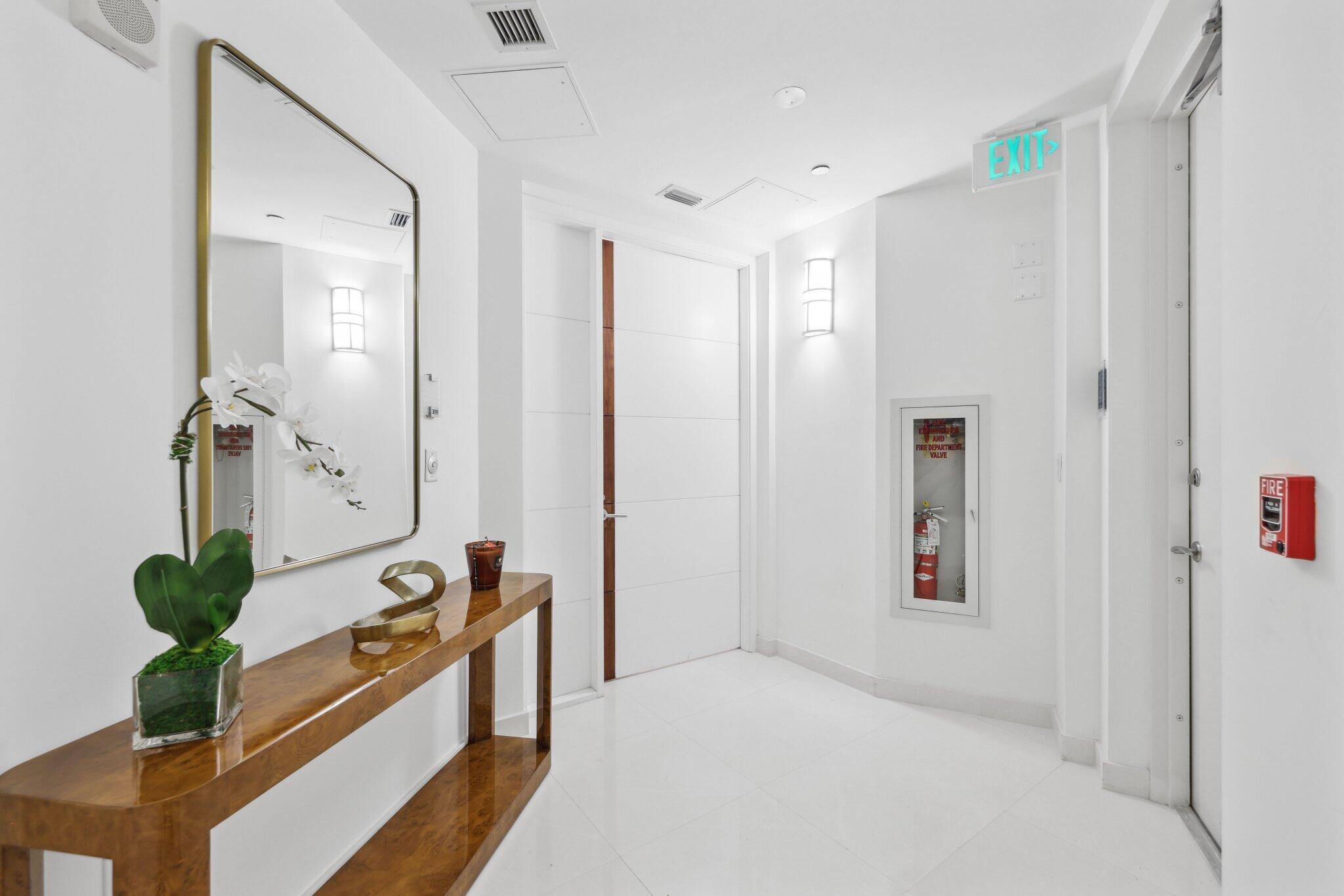ONE THOUSAND OCEAN - Residential