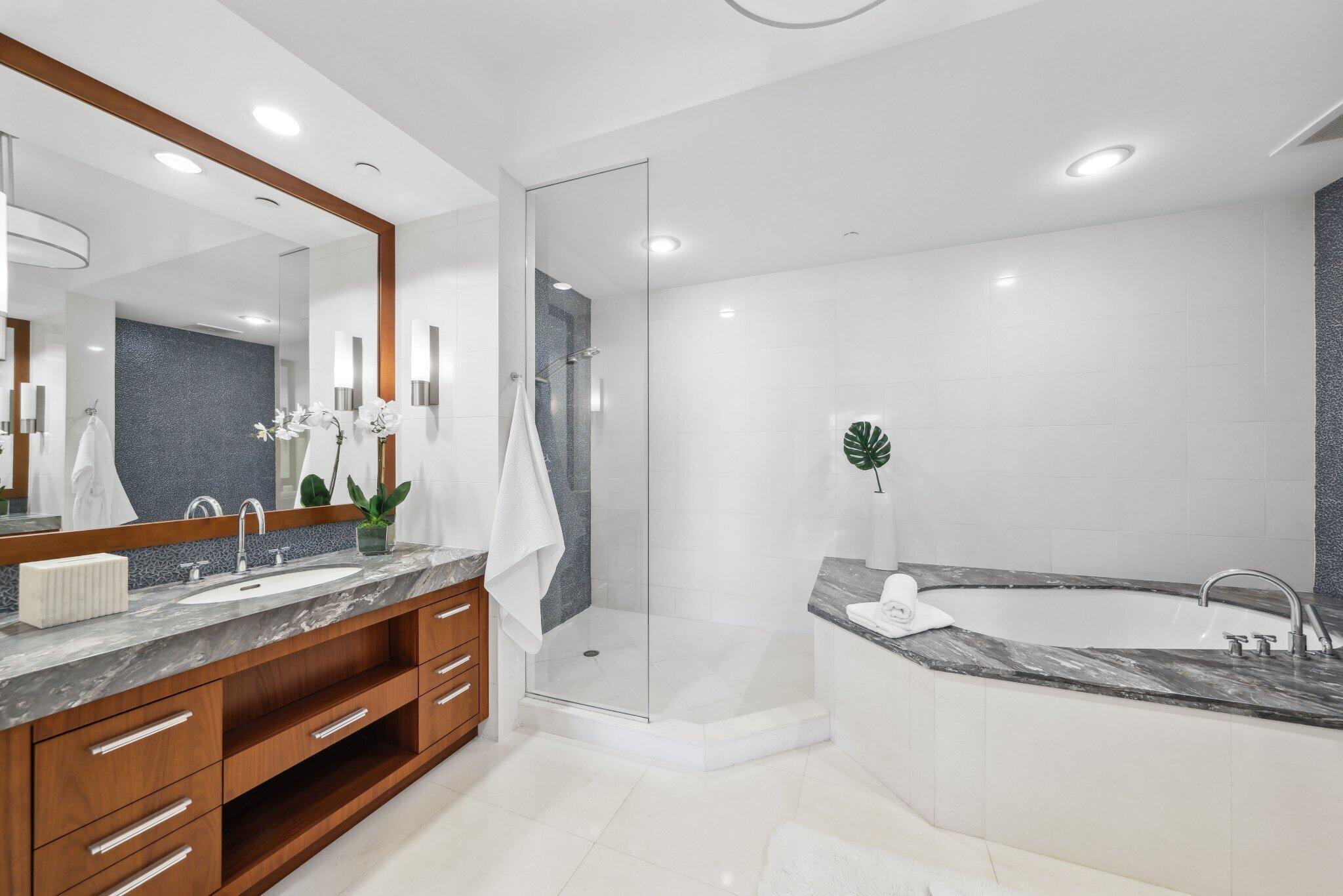 ONE THOUSAND OCEAN - Residential