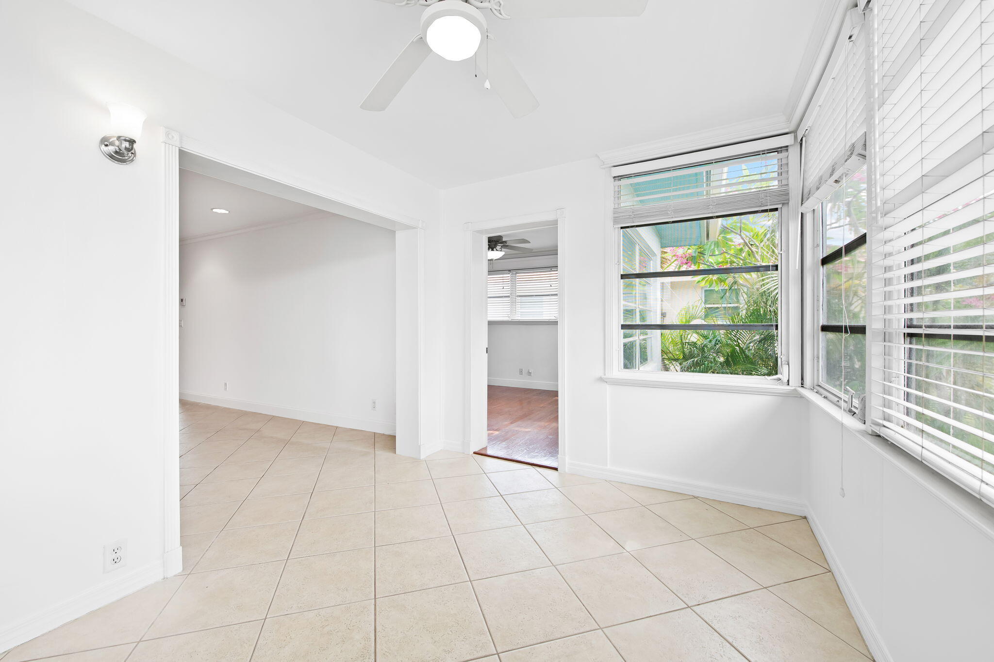 BEACON HOUSE CONDO - Residential