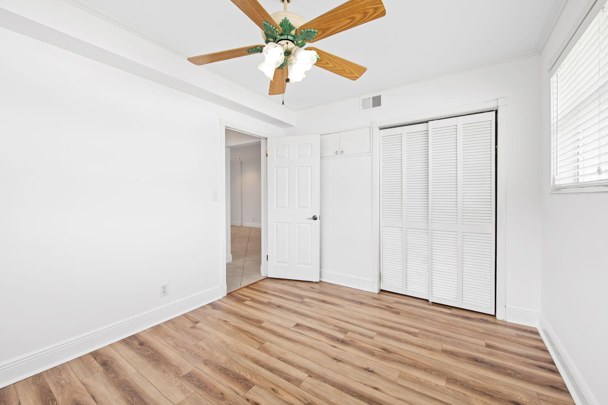 BEACON HOUSE CONDO - Residential