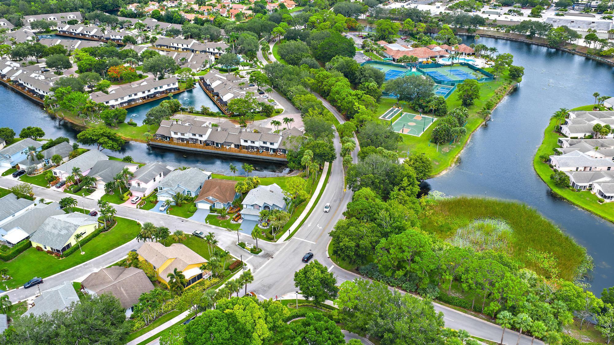 RIVER BRIDGE 2 - Residential