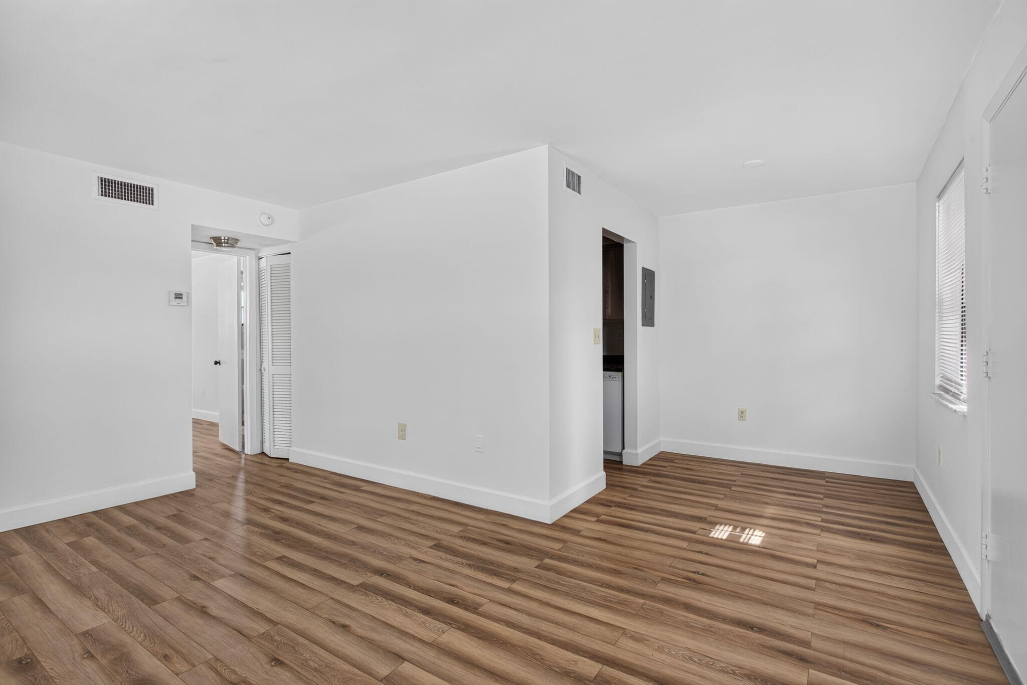 MELODIE ESTATES - Residential Lease