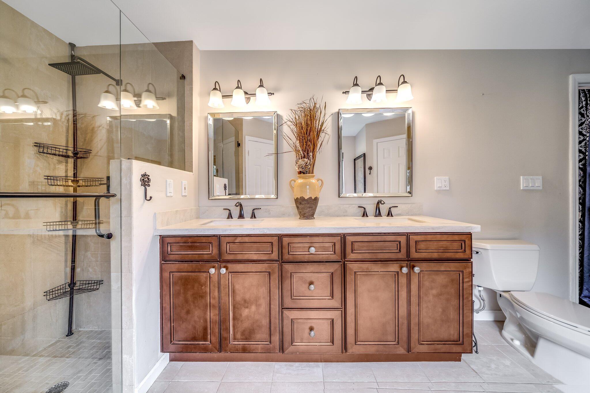SUGAR POND MANOR OF WELLINGTON - Residential