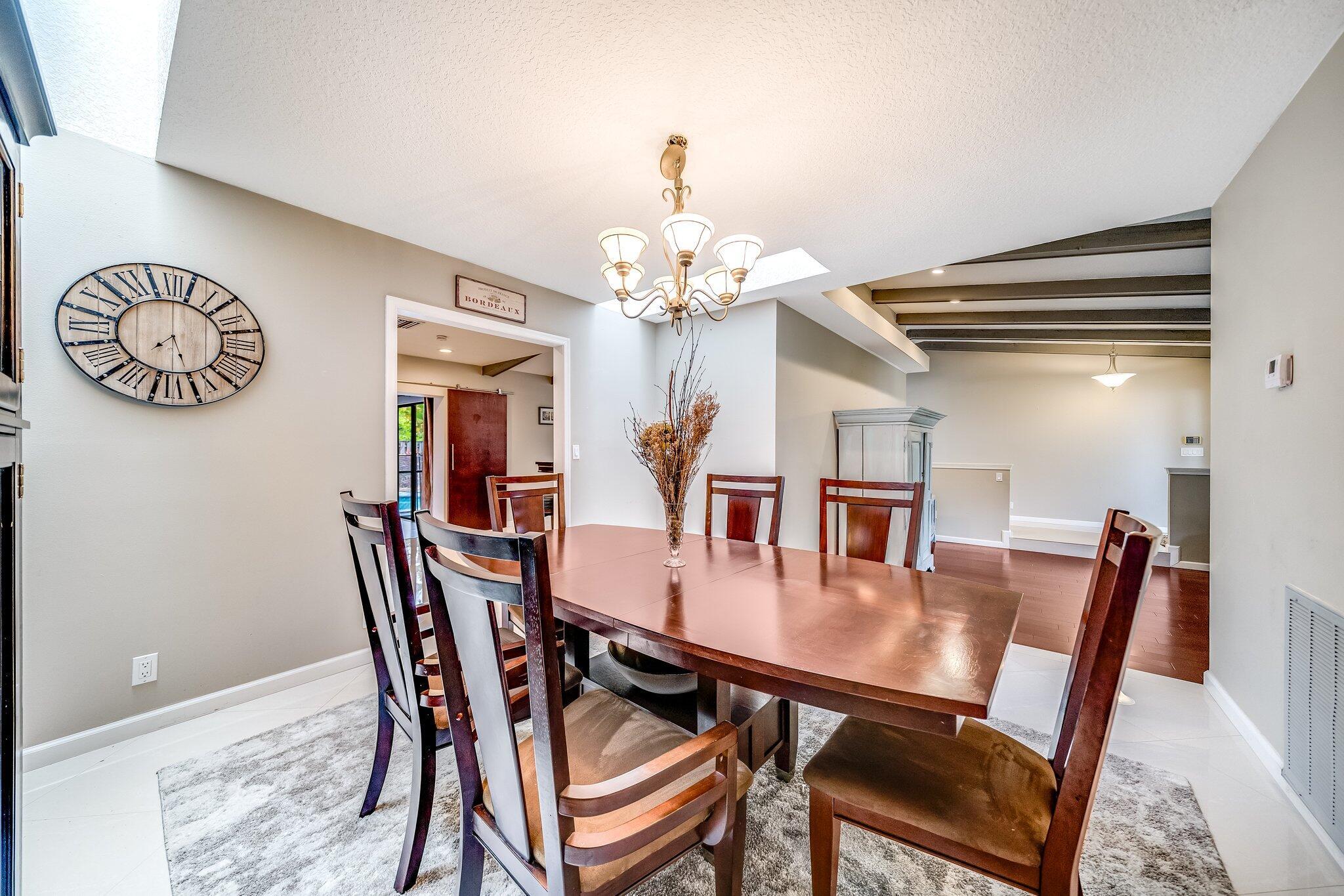 SUGAR POND MANOR OF WELLINGTON - Residential