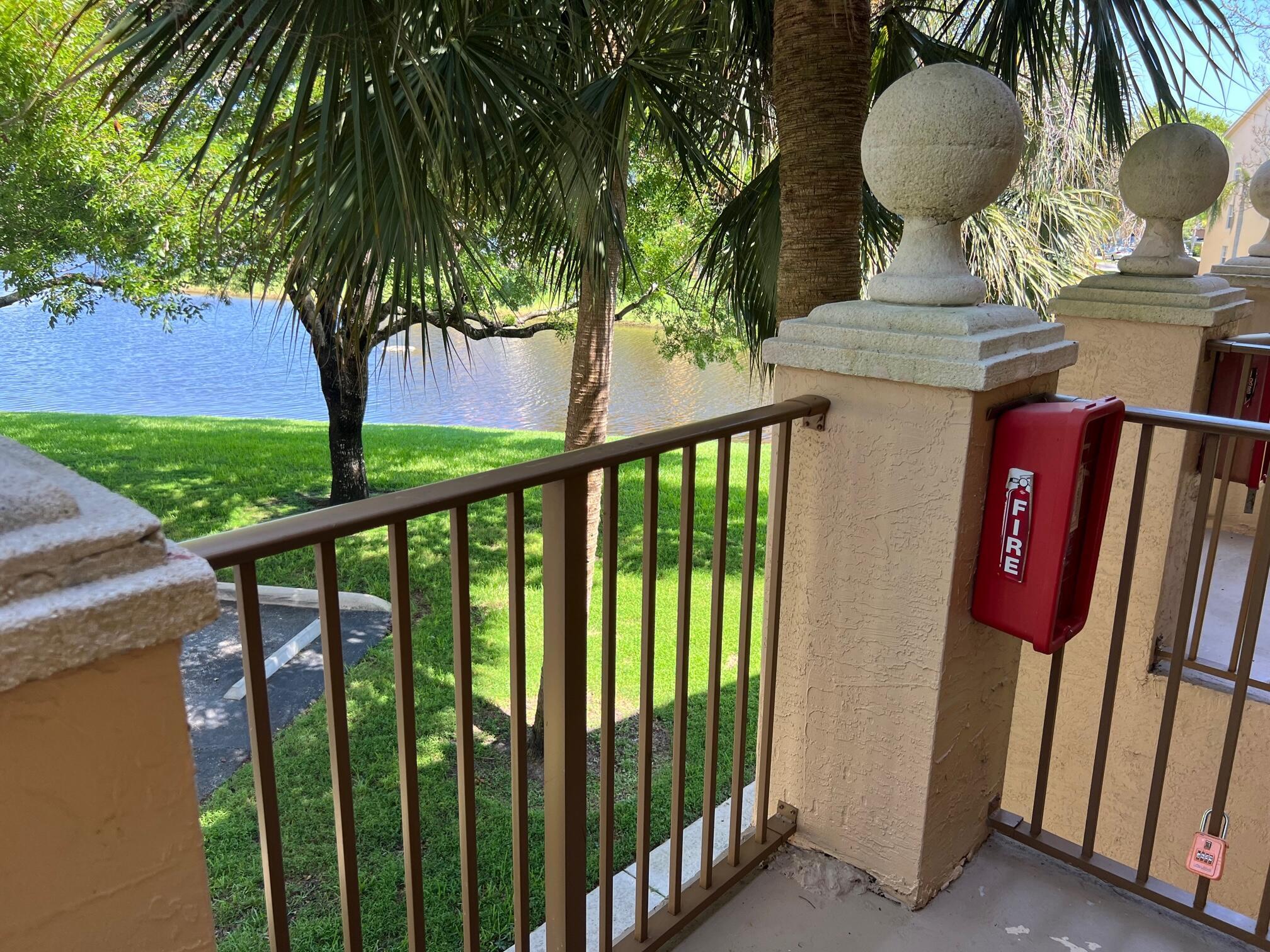 EMERALD ISLE AT LAGUNA LAKES CONDO - Residential Lease
