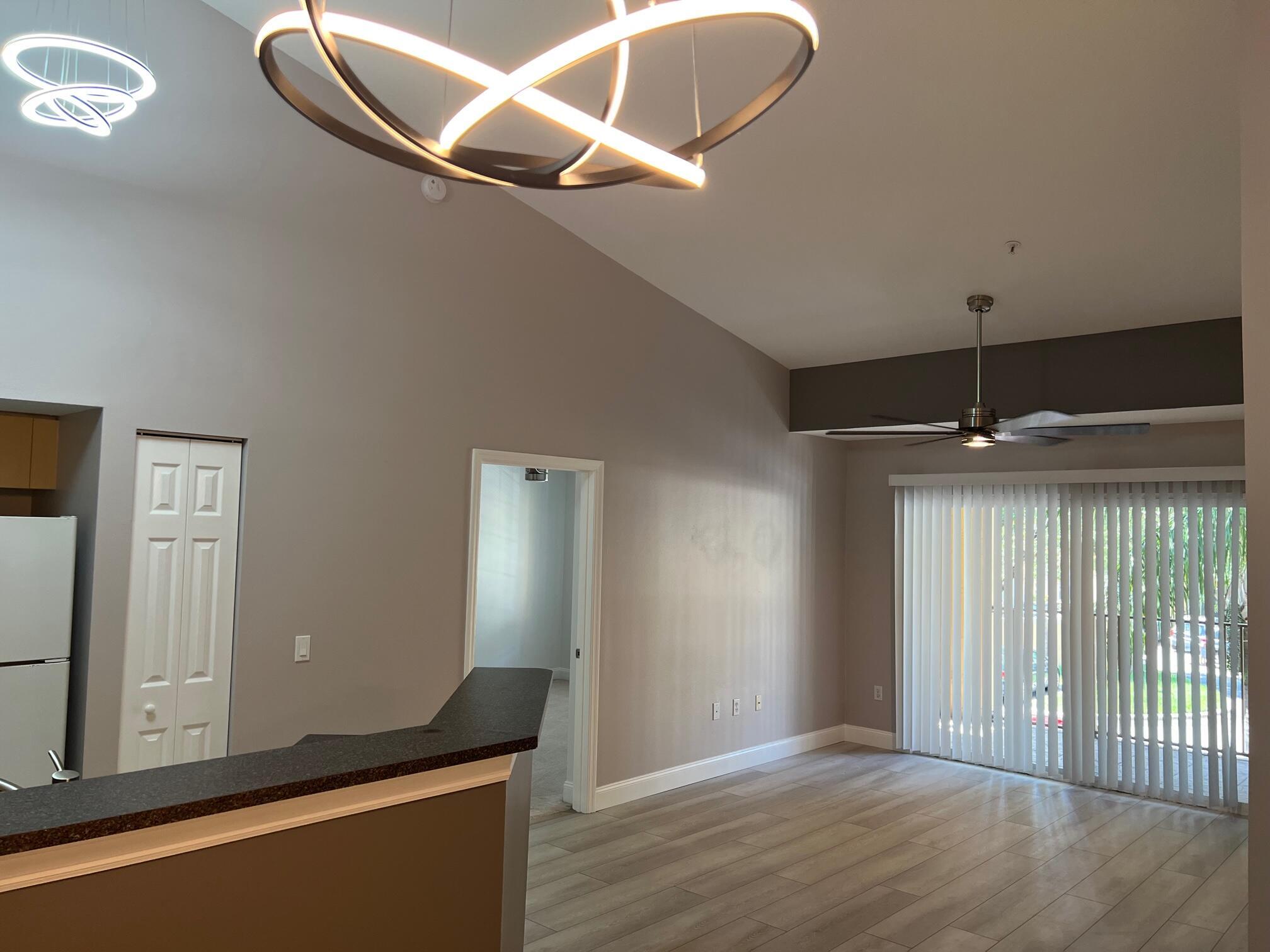 EMERALD ISLE AT LAGUNA LAKES CONDO - Residential Lease