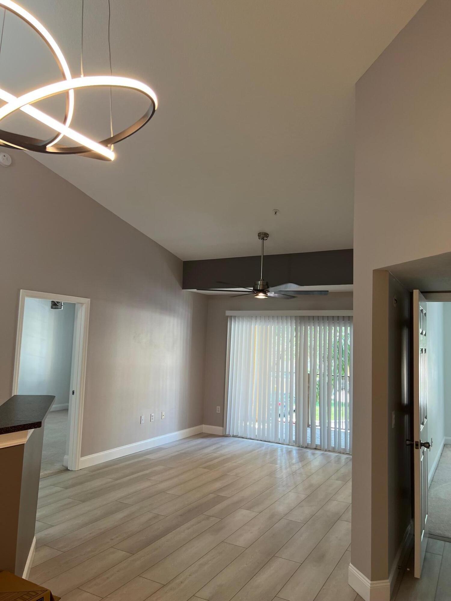 EMERALD ISLE AT LAGUNA LAKES CONDO - Residential Lease