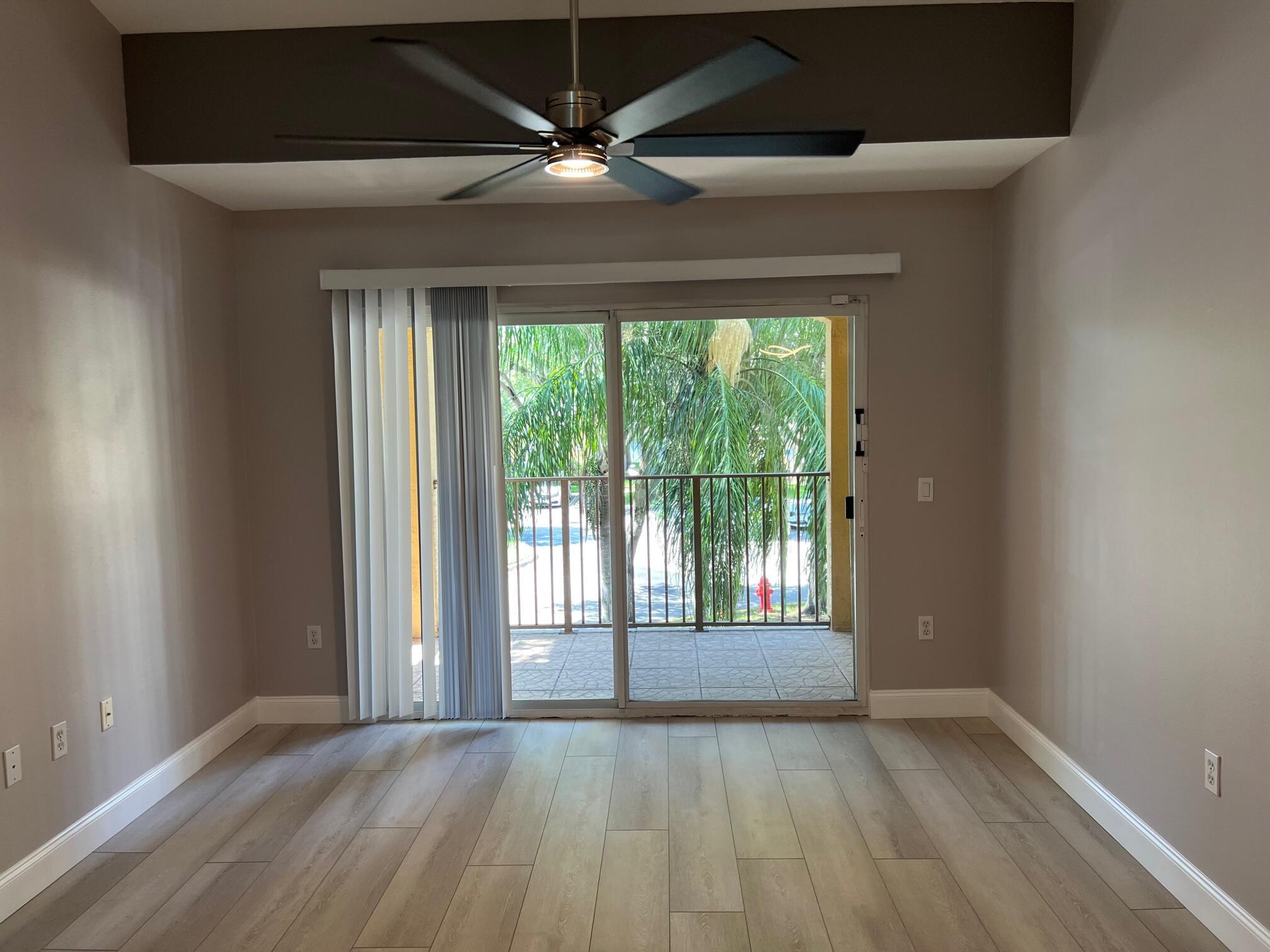 EMERALD ISLE AT LAGUNA LAKES CONDO - Residential Lease