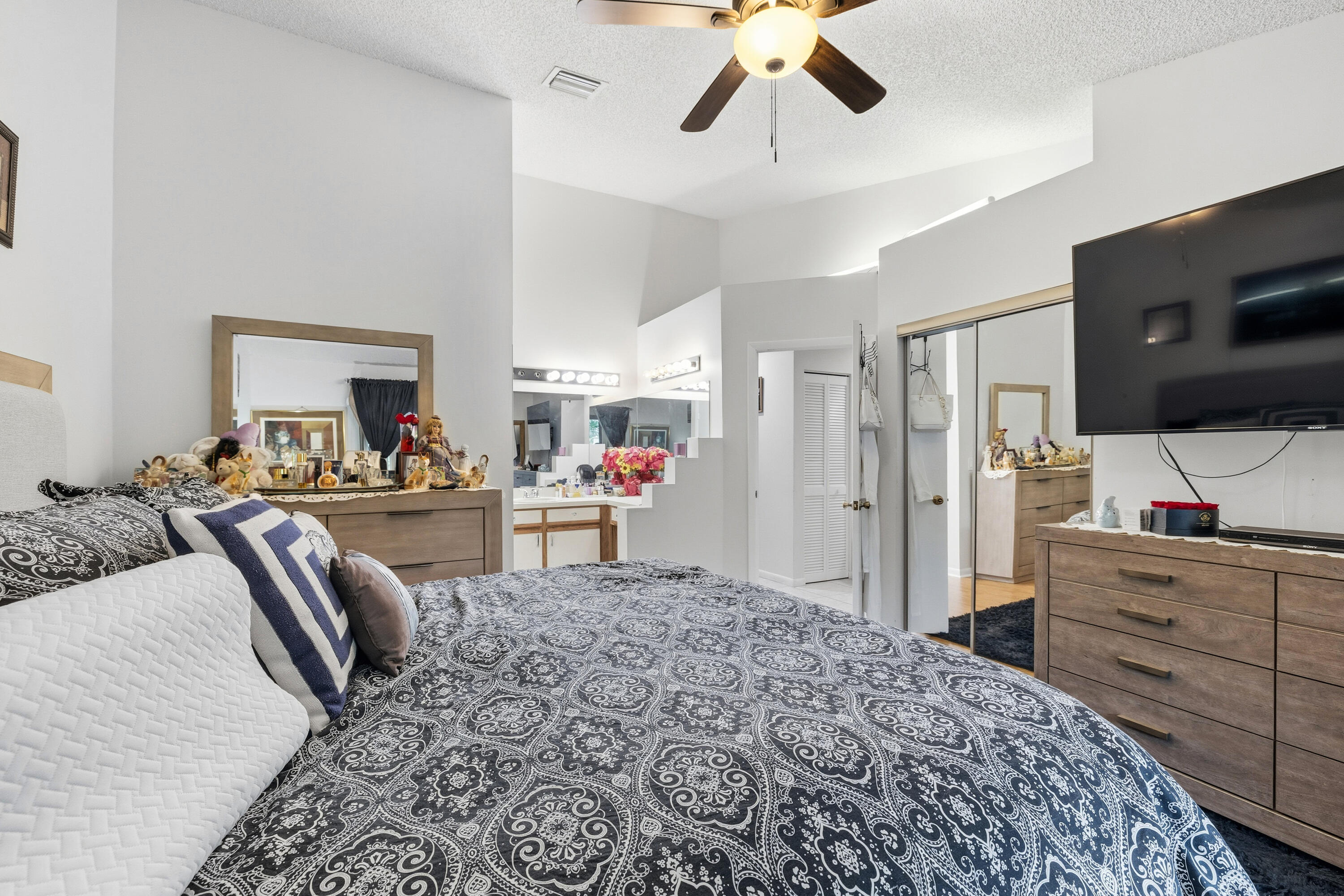 BRIGHTON LAKES - Residential