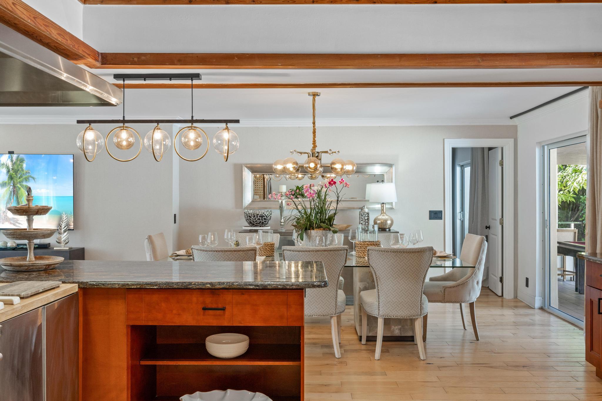PLANTATION ACRES - Residential