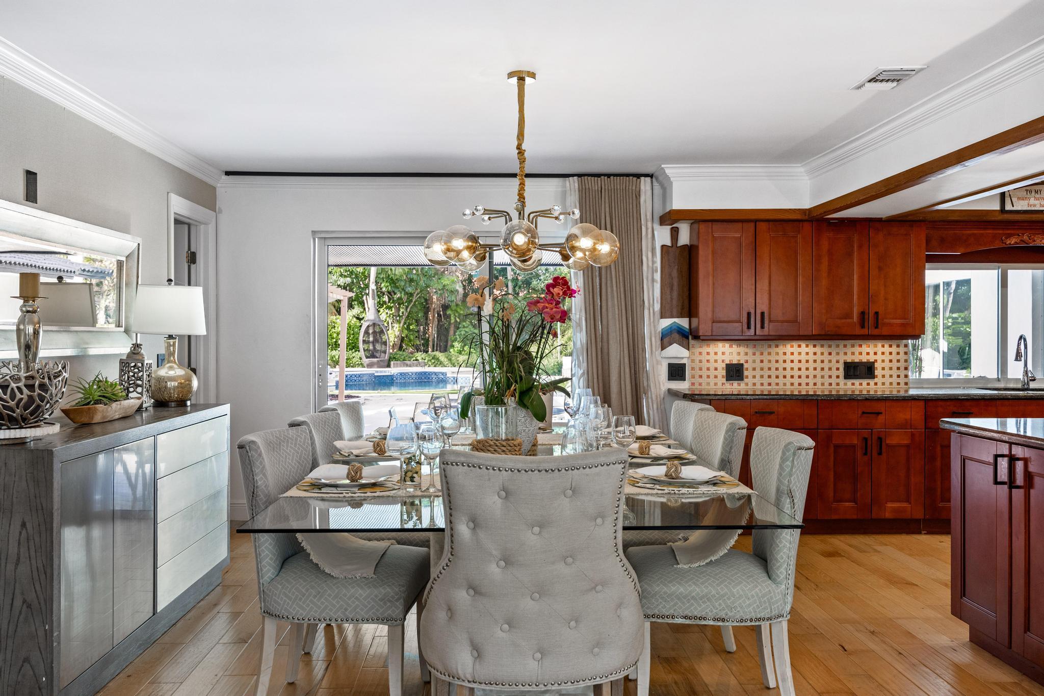 PLANTATION ACRES - Residential