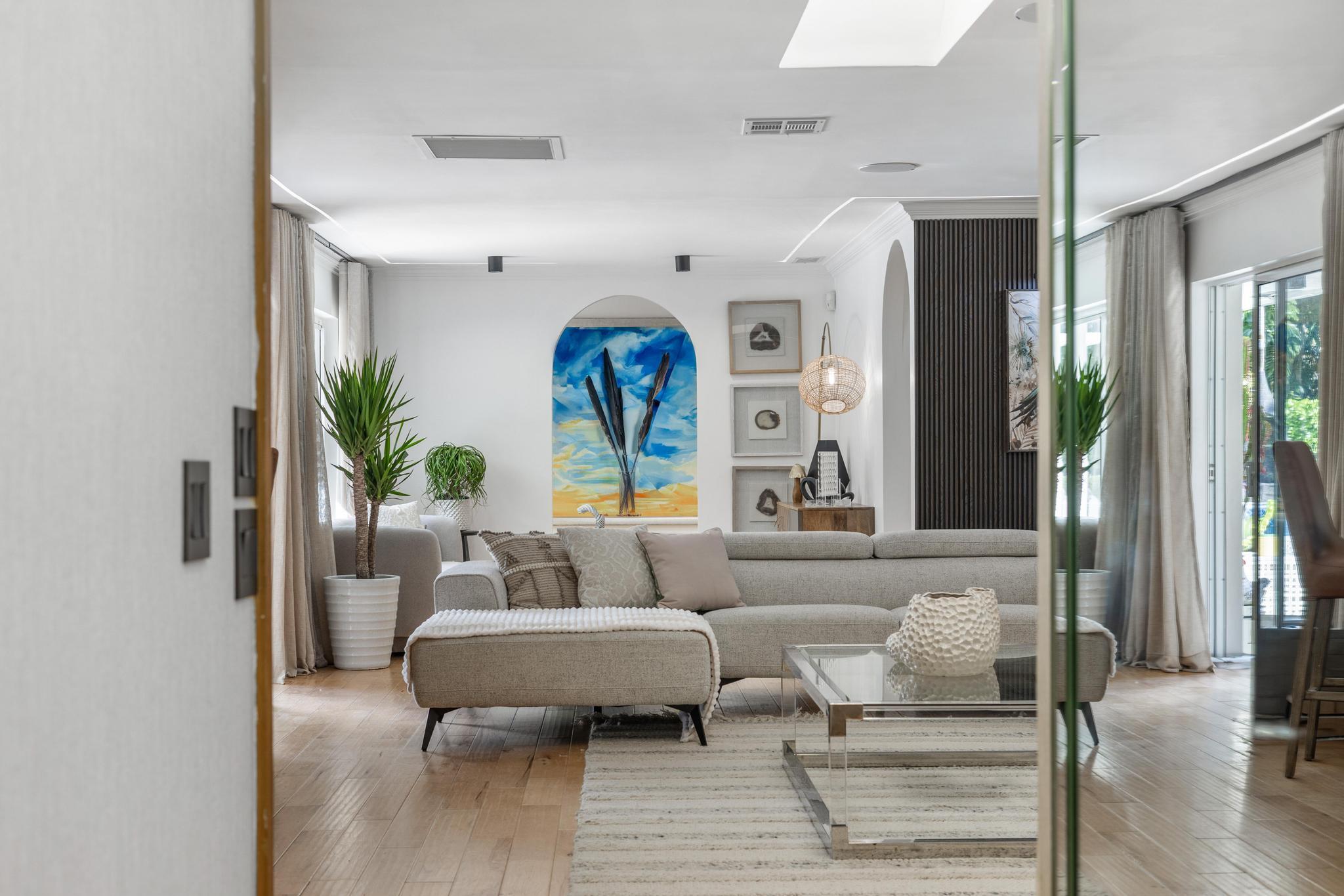 PLANTATION ACRES - Residential