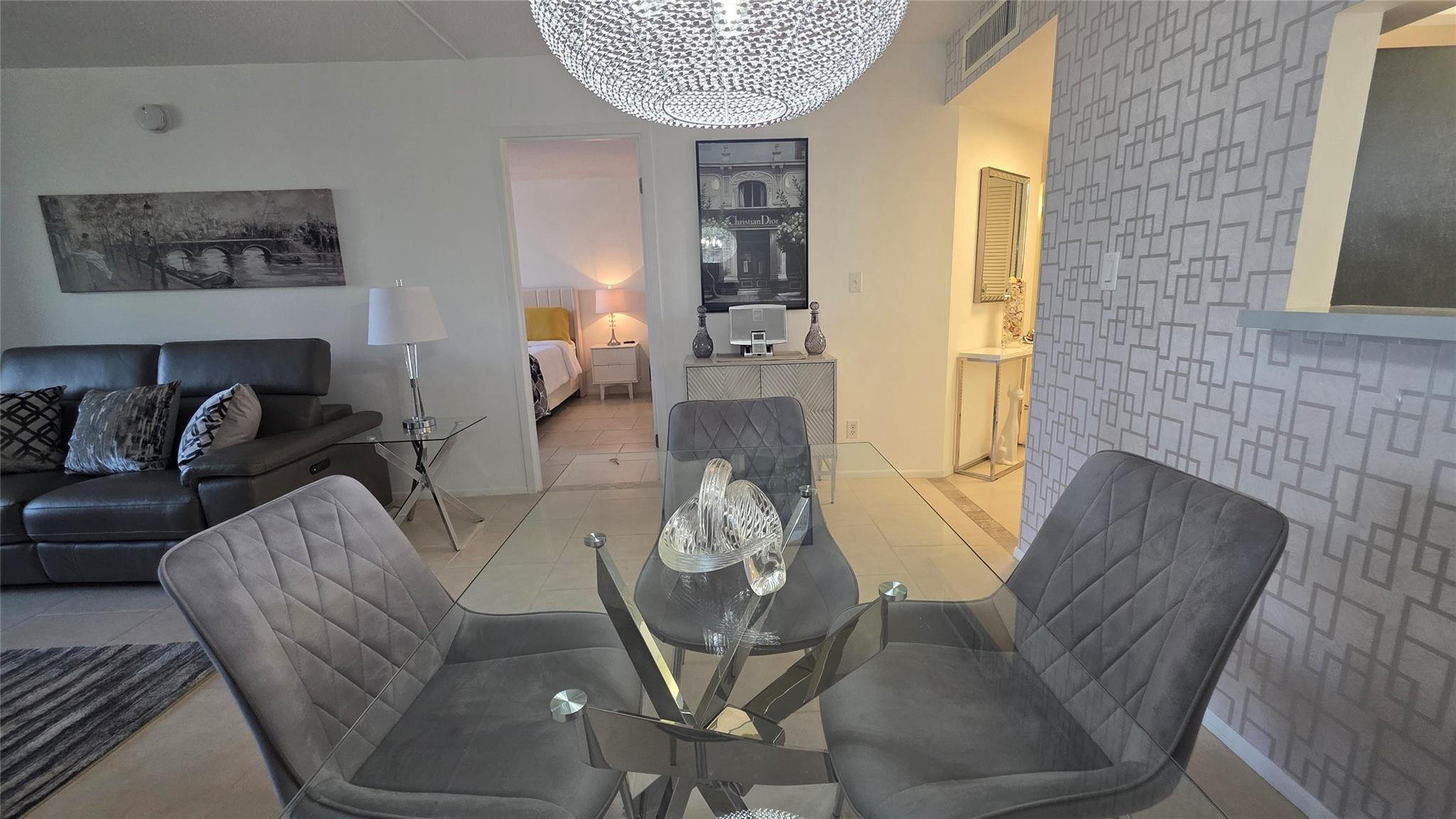 CYPRESS CHASE CONDO NO 4 - Residential