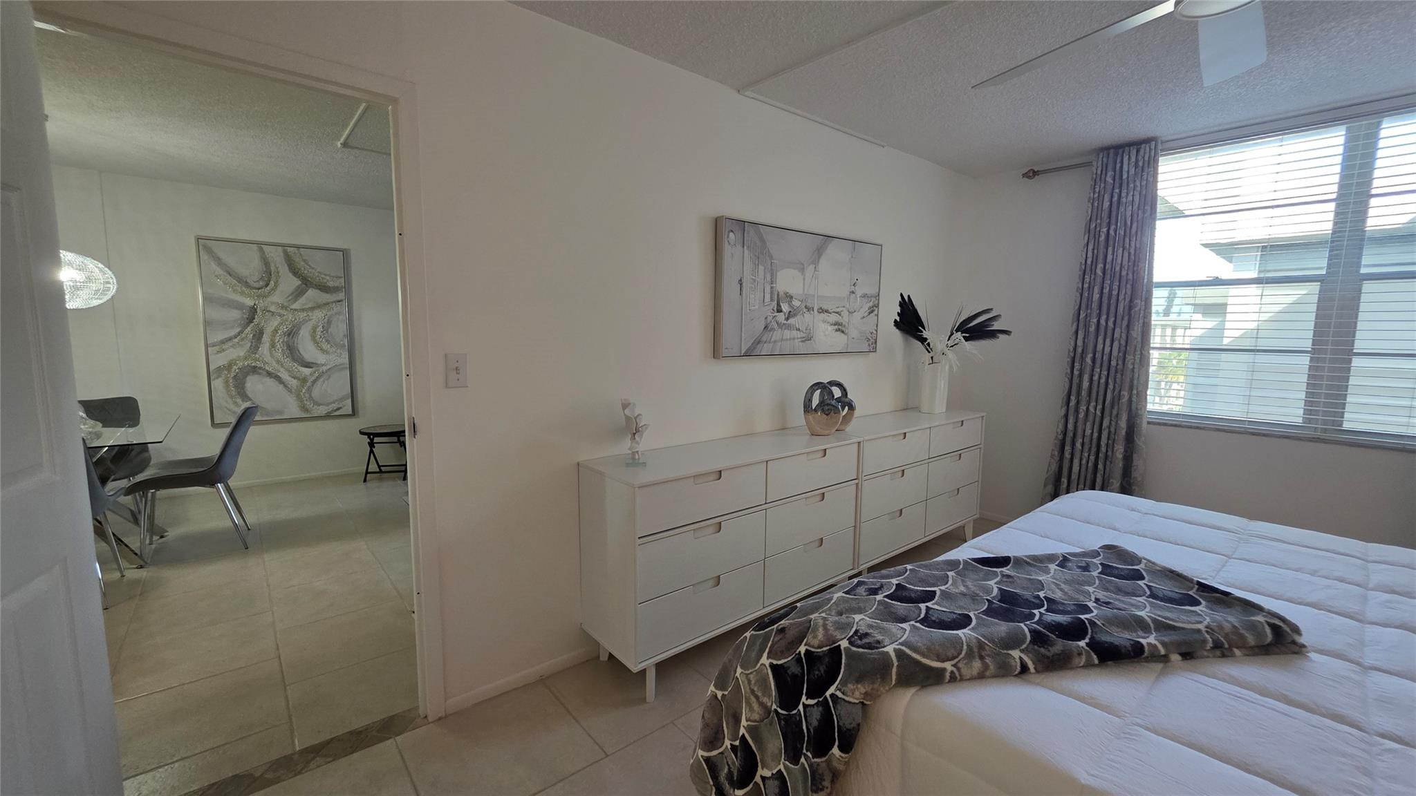 CYPRESS CHASE CONDO NO 4 - Residential