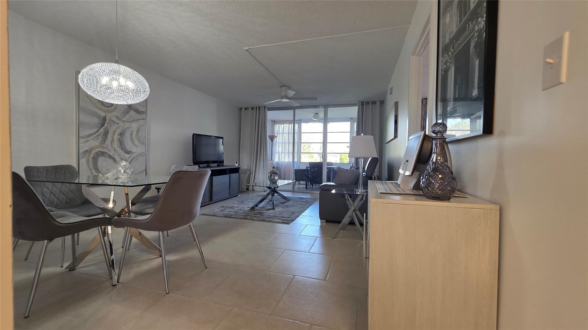 CYPRESS CHASE CONDO NO 4 - Residential