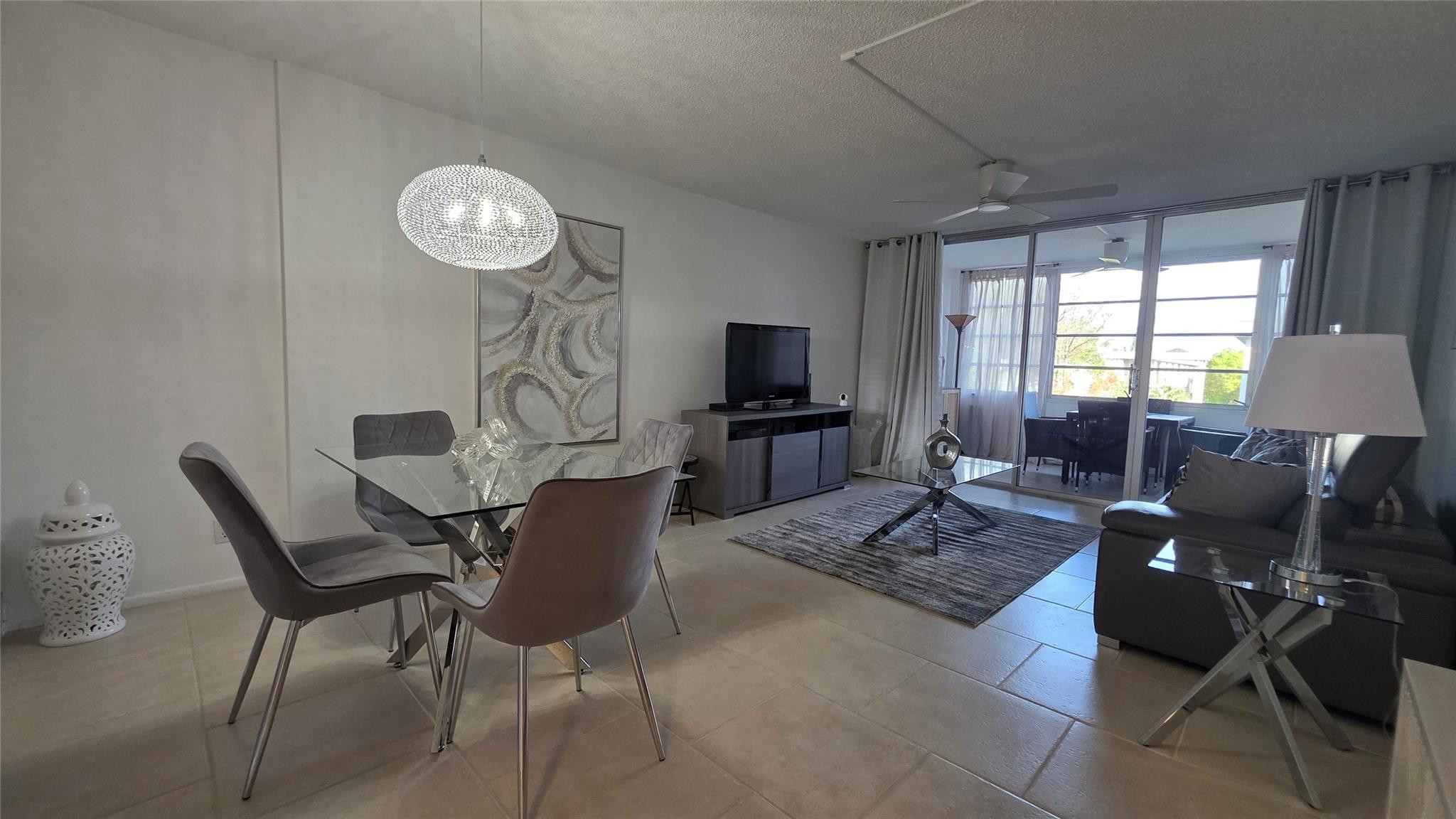 CYPRESS CHASE CONDO NO 4 - Residential