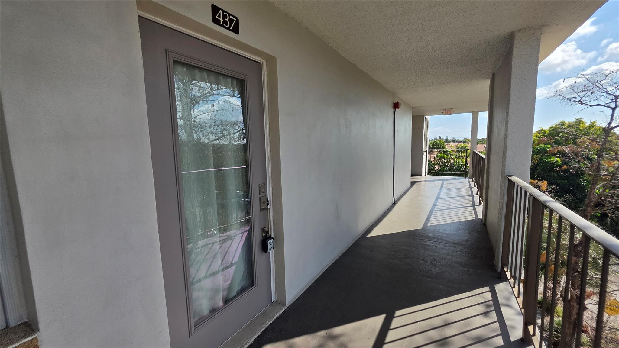 CYPRESS CHASE CONDO NO 4 - Residential