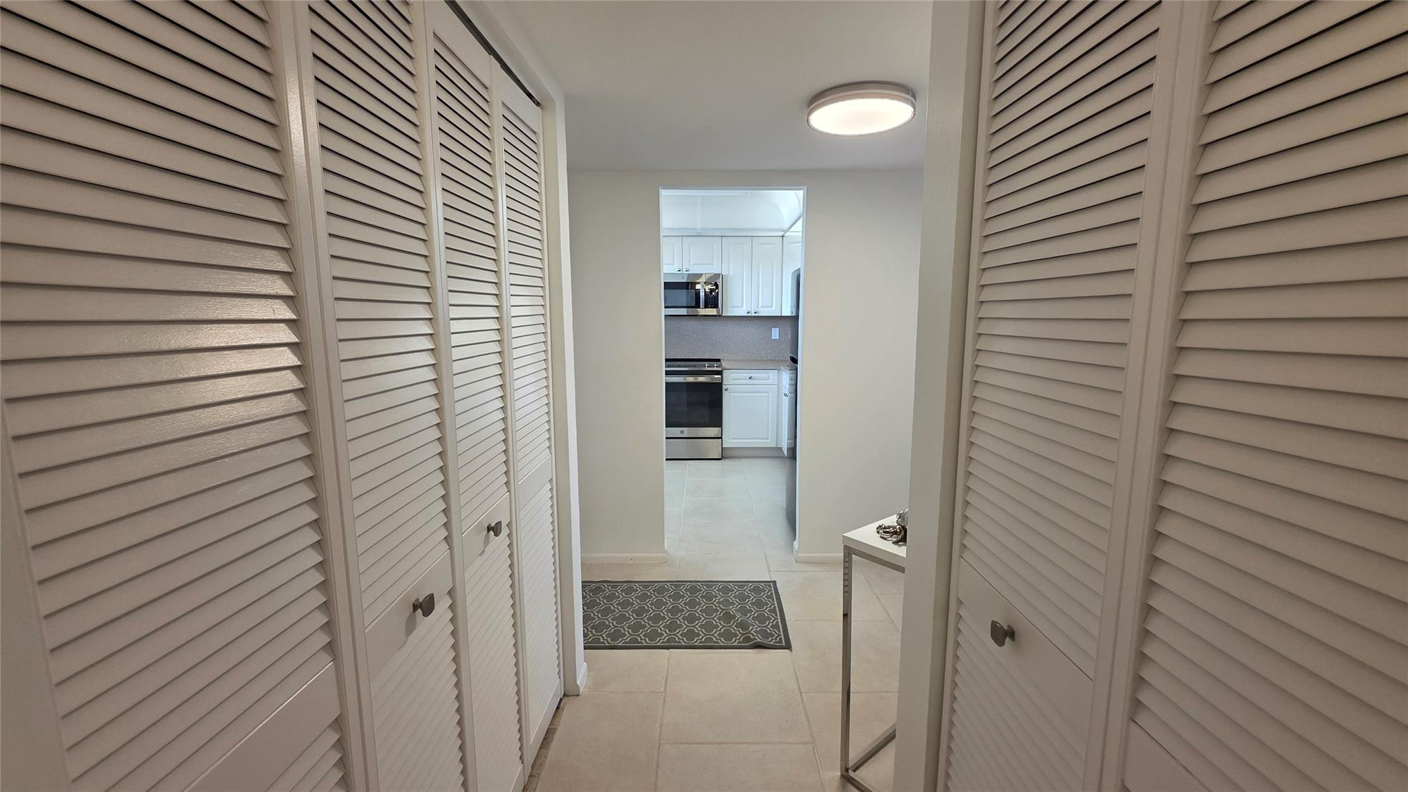 CYPRESS CHASE CONDO NO 4 - Residential