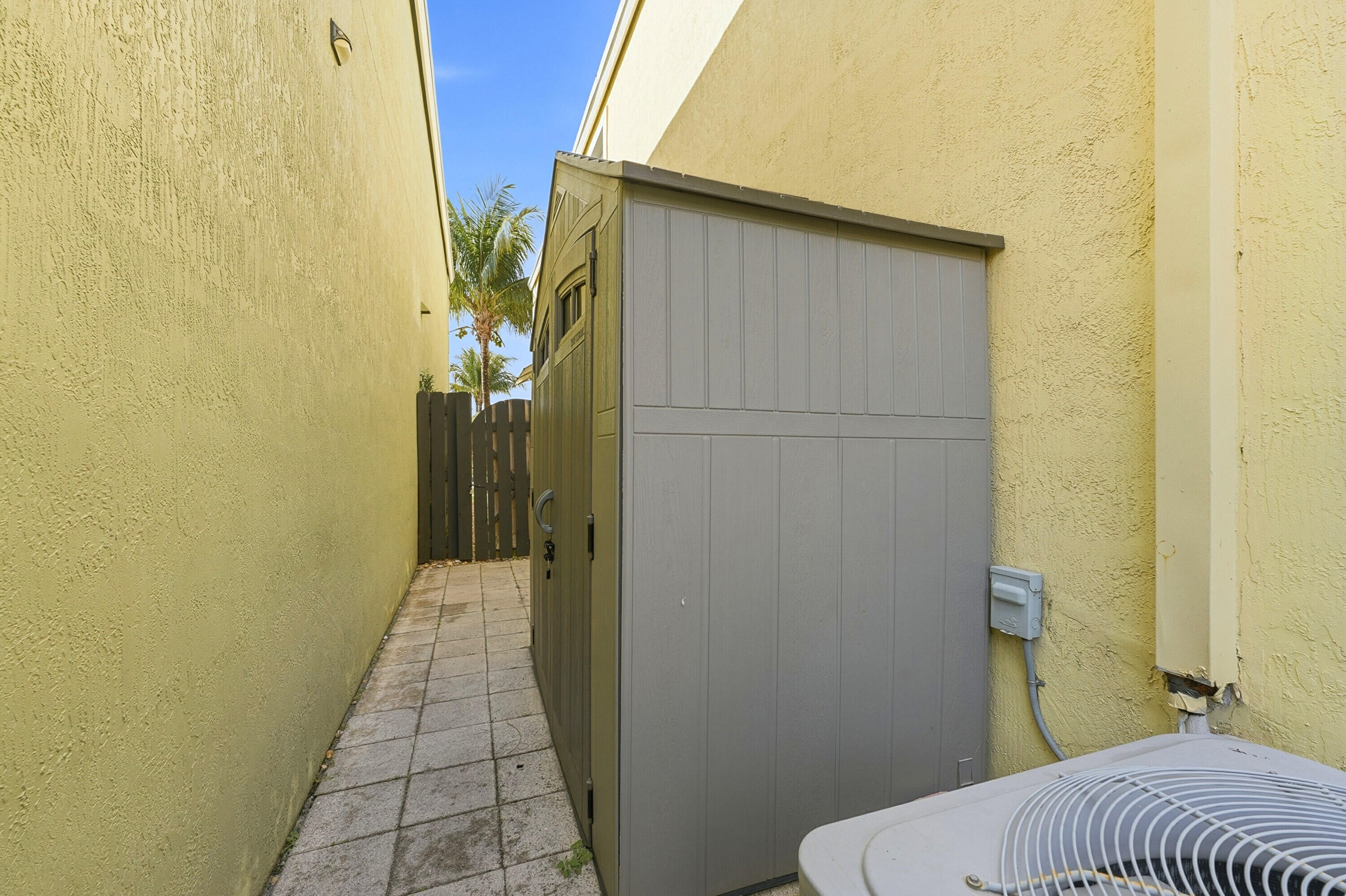 SOUTHWIND SPRINGS - Residential