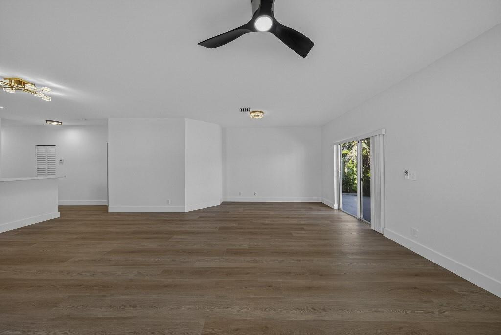 Olympia & York Residentia - Residential