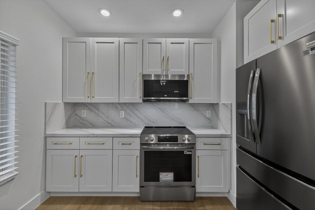 Olympia & York Residentia - Residential
