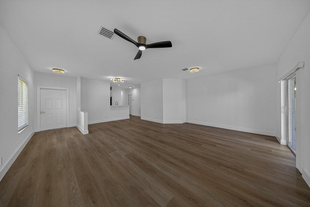 Olympia & York Residentia - Residential