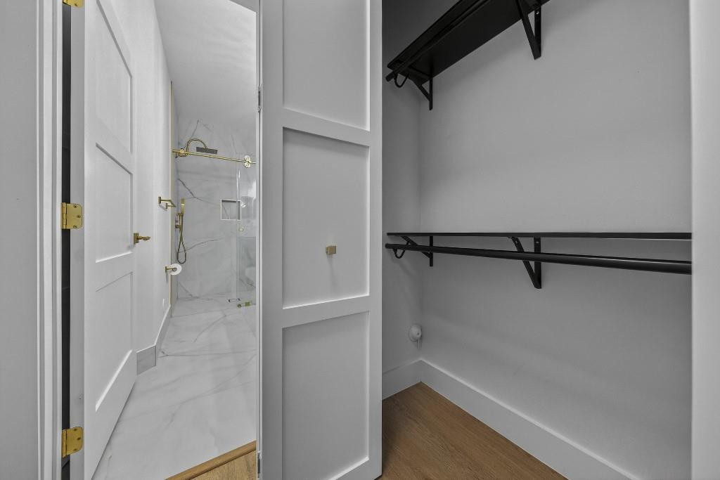Olympia & York Residentia - Residential