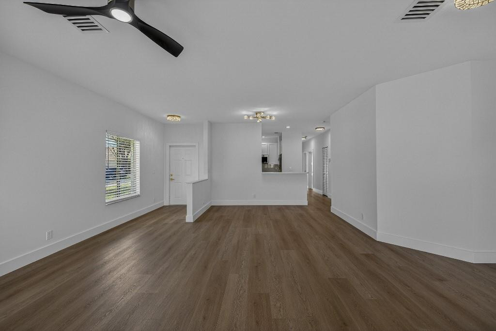Olympia & York Residentia - Residential