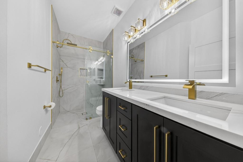 Olympia & York Residentia - Residential