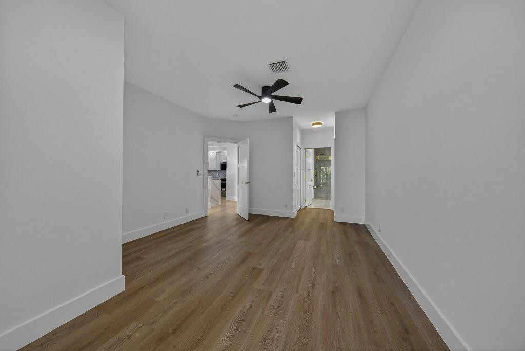 Olympia & York Residentia - Residential