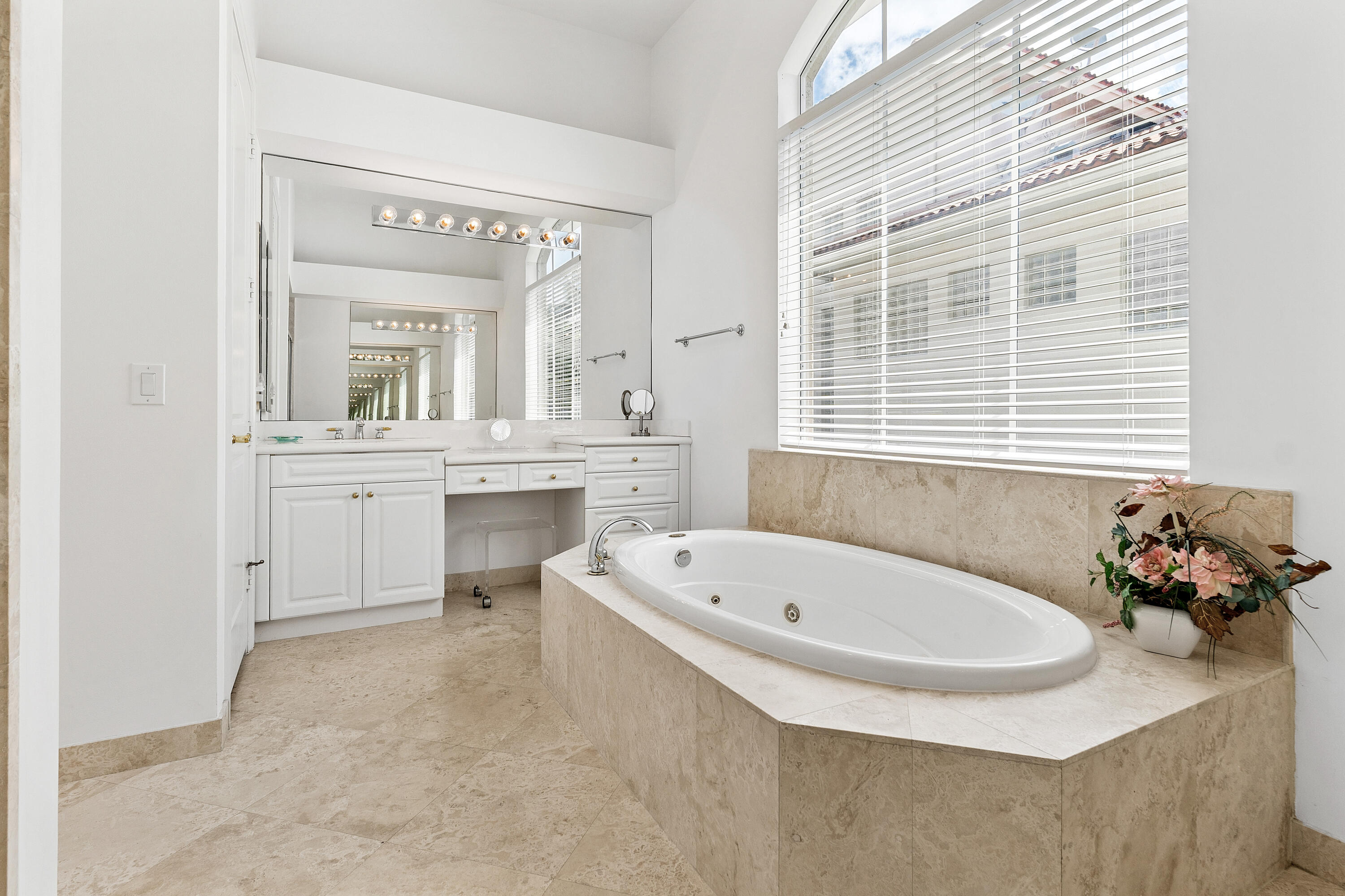 Mizner Country Club - Residential