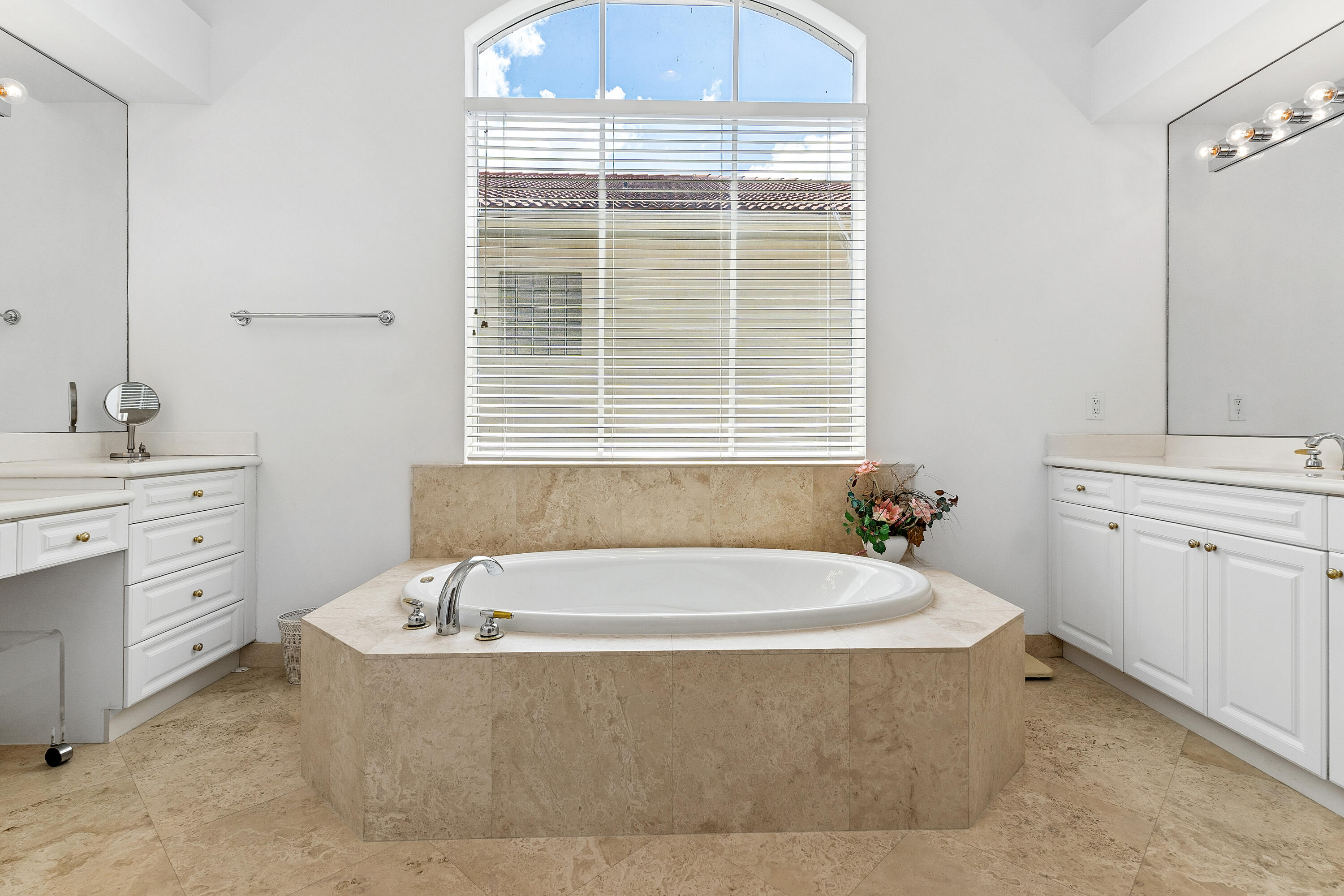 Mizner Country Club - Residential